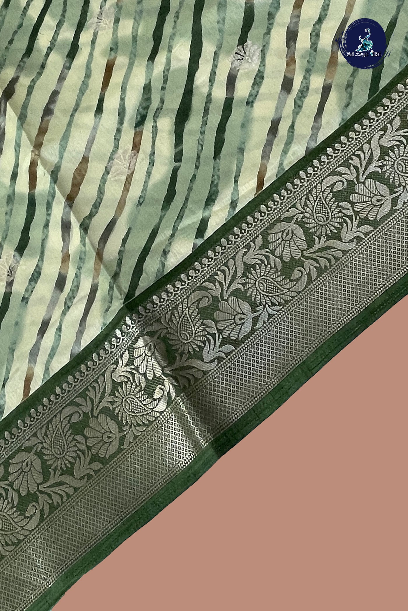 Off White Semi Crepe Silk Saree With Printed Pattern