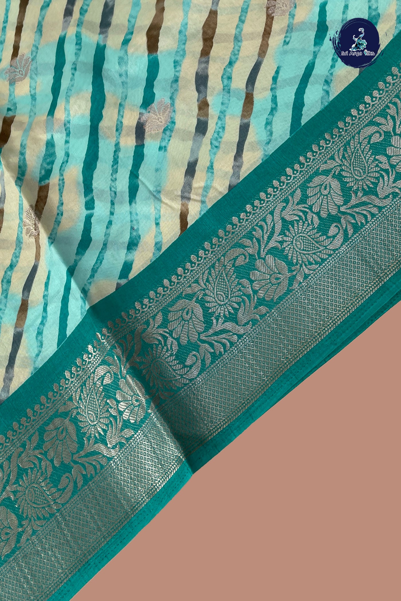 Off White Semi Crepe Silk Saree With Printed Pattern