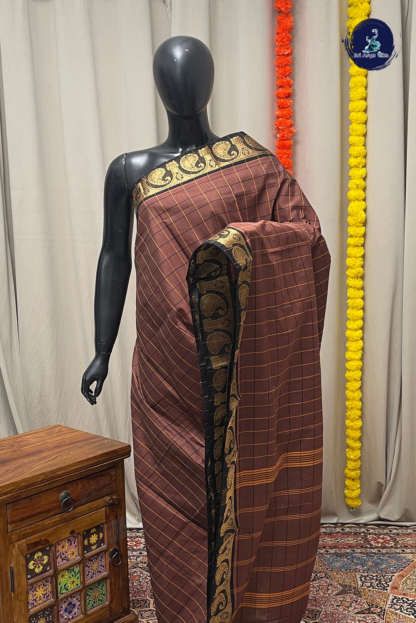 Brown Chettinad Cotton Saree With Checked Pattern