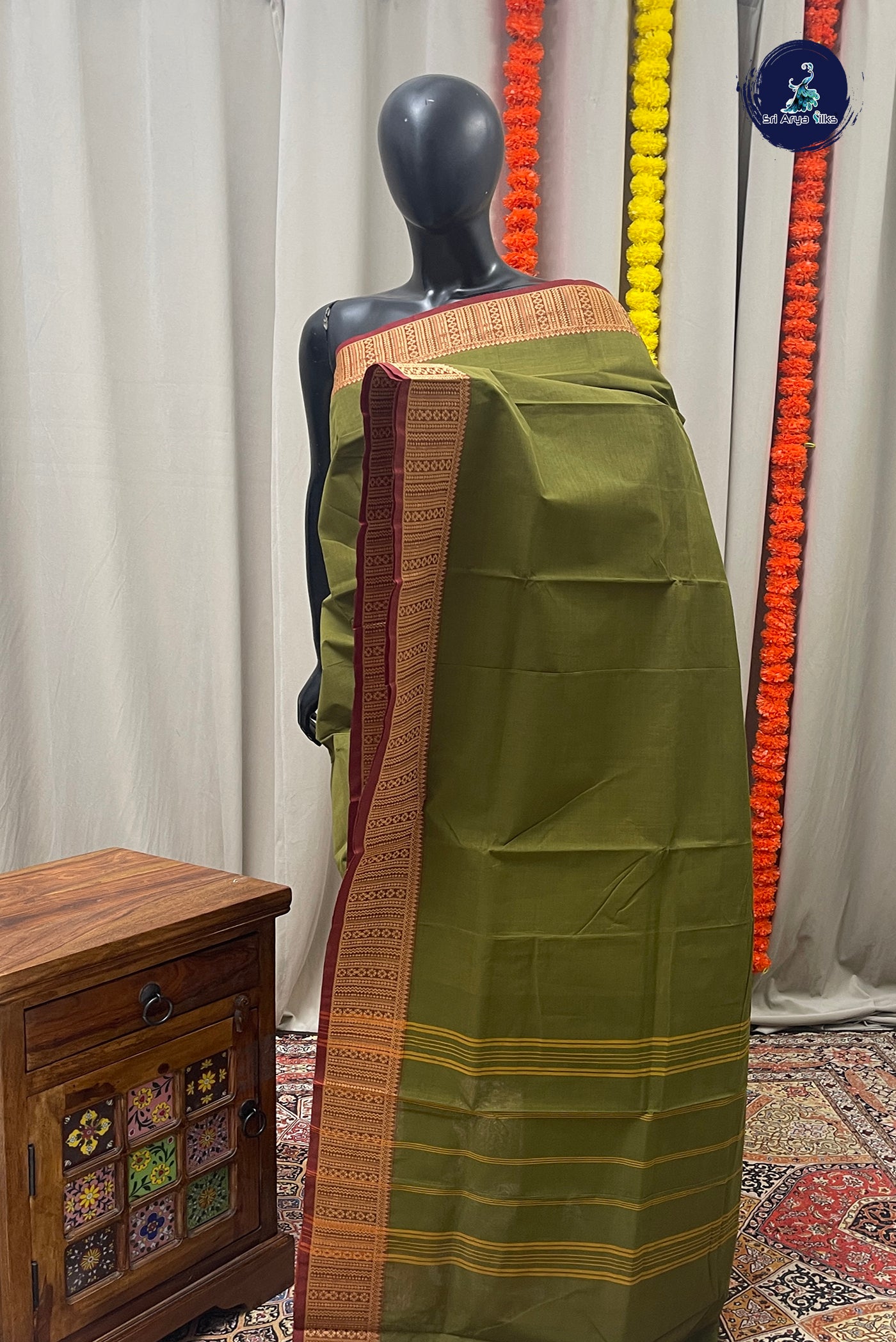 Mehendi Green Chettinad Cotton Saree With Plain Pattern