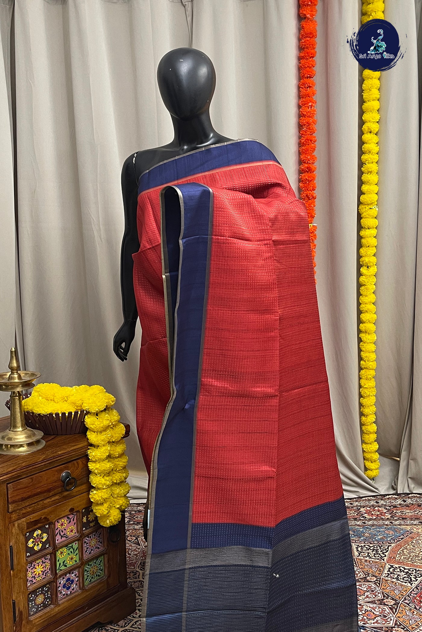 Red Semi Tussar Saree With Zari Woven Pattern