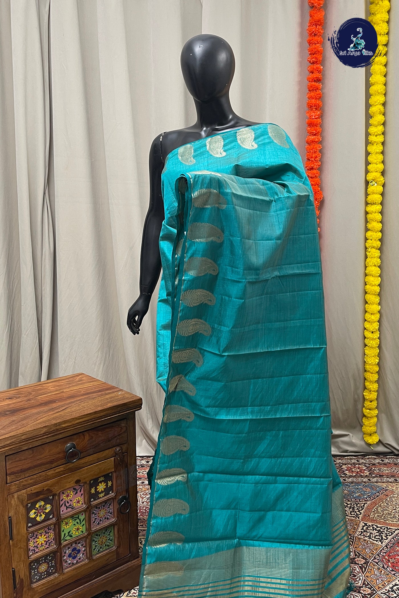 Pista Green Tissue Banarasi Saree With Zari Checked Pattern