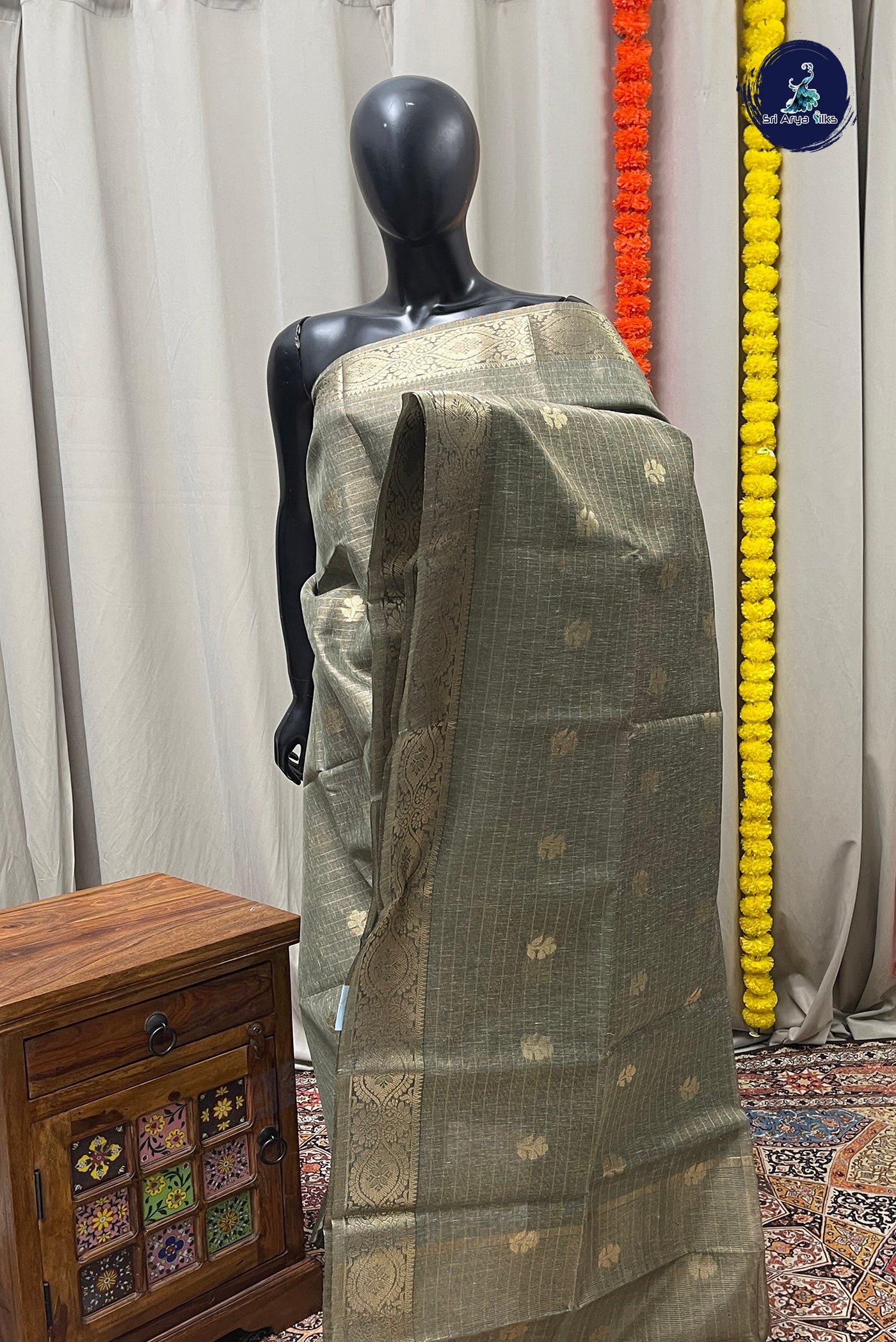 Green Tissue Banarasi Saree With Zari Buttas Pattern
