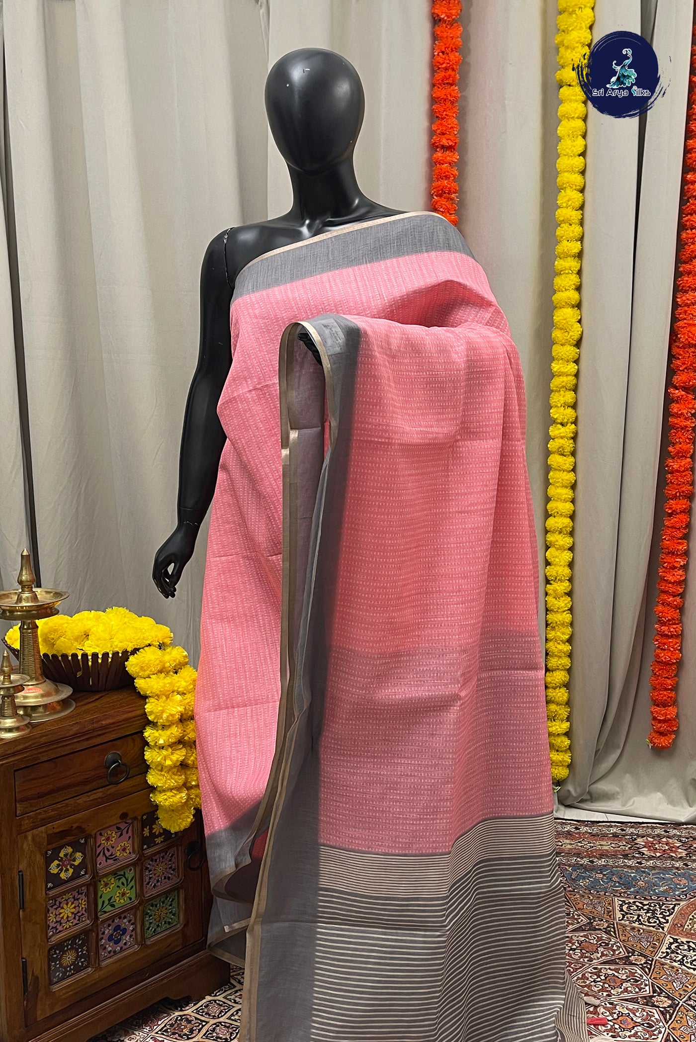 Pink Linen Saree With Printed Pattern