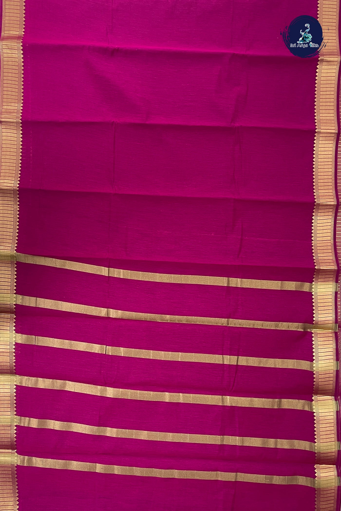 Magenta Budget Semi Silk Cotton Saree With Plain Pattern