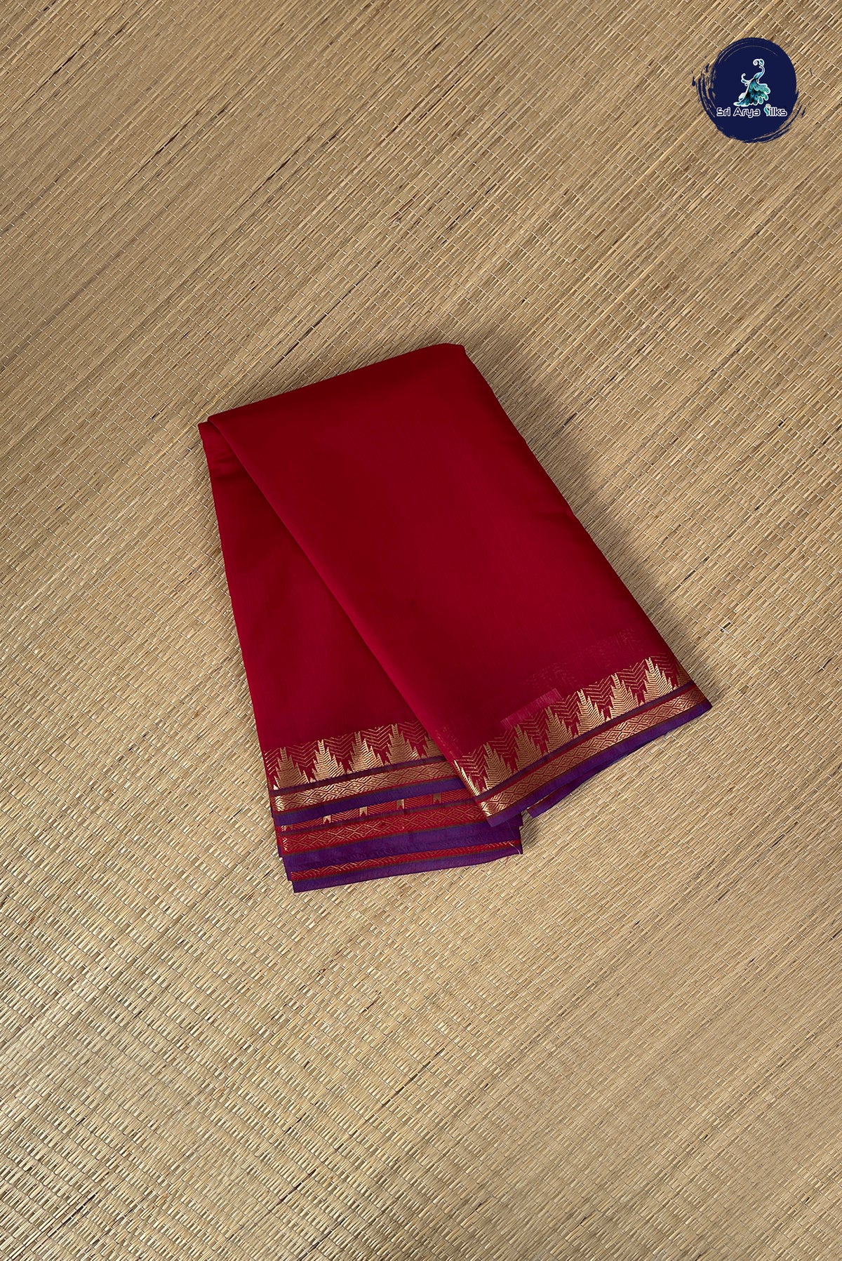 Red Budget Semi Silk Cotton Saree With Plain Pattern