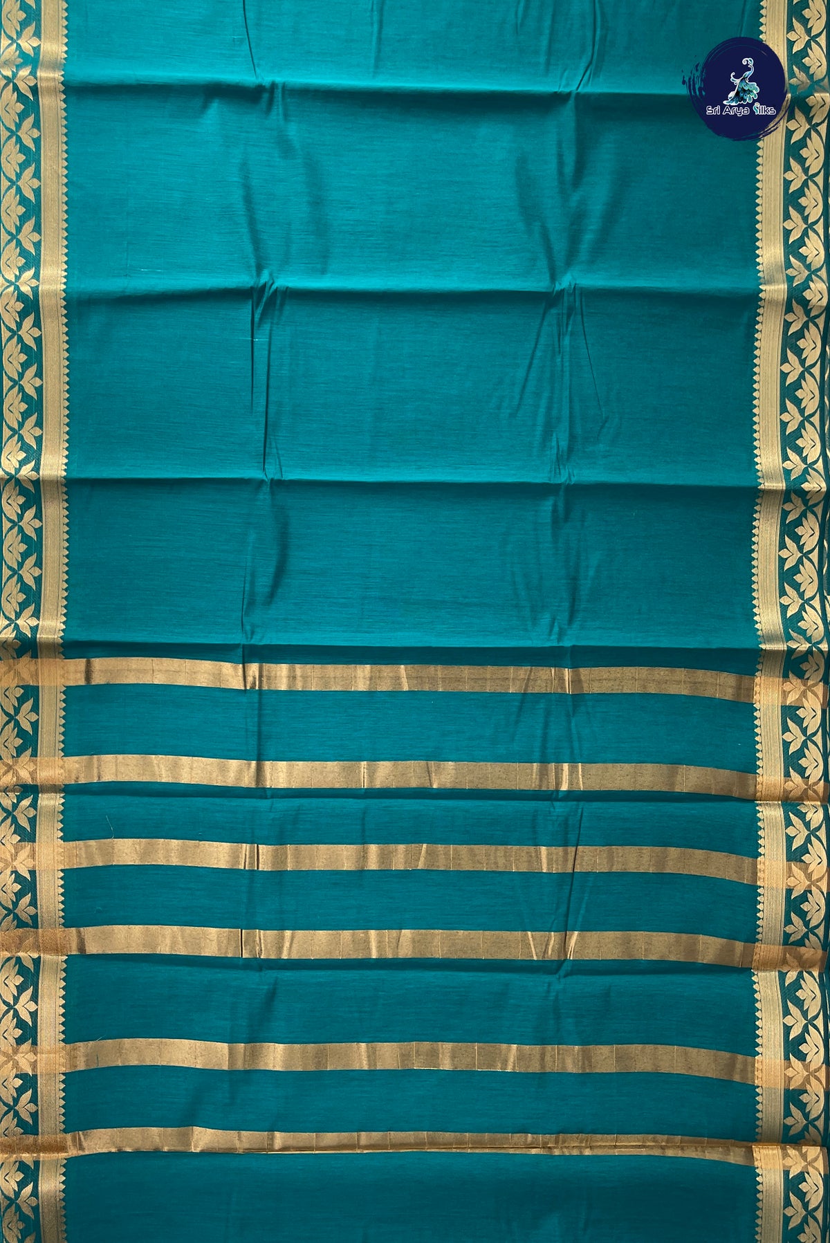 Green Budget Semi Silk Cotton Saree With Plain Pattern