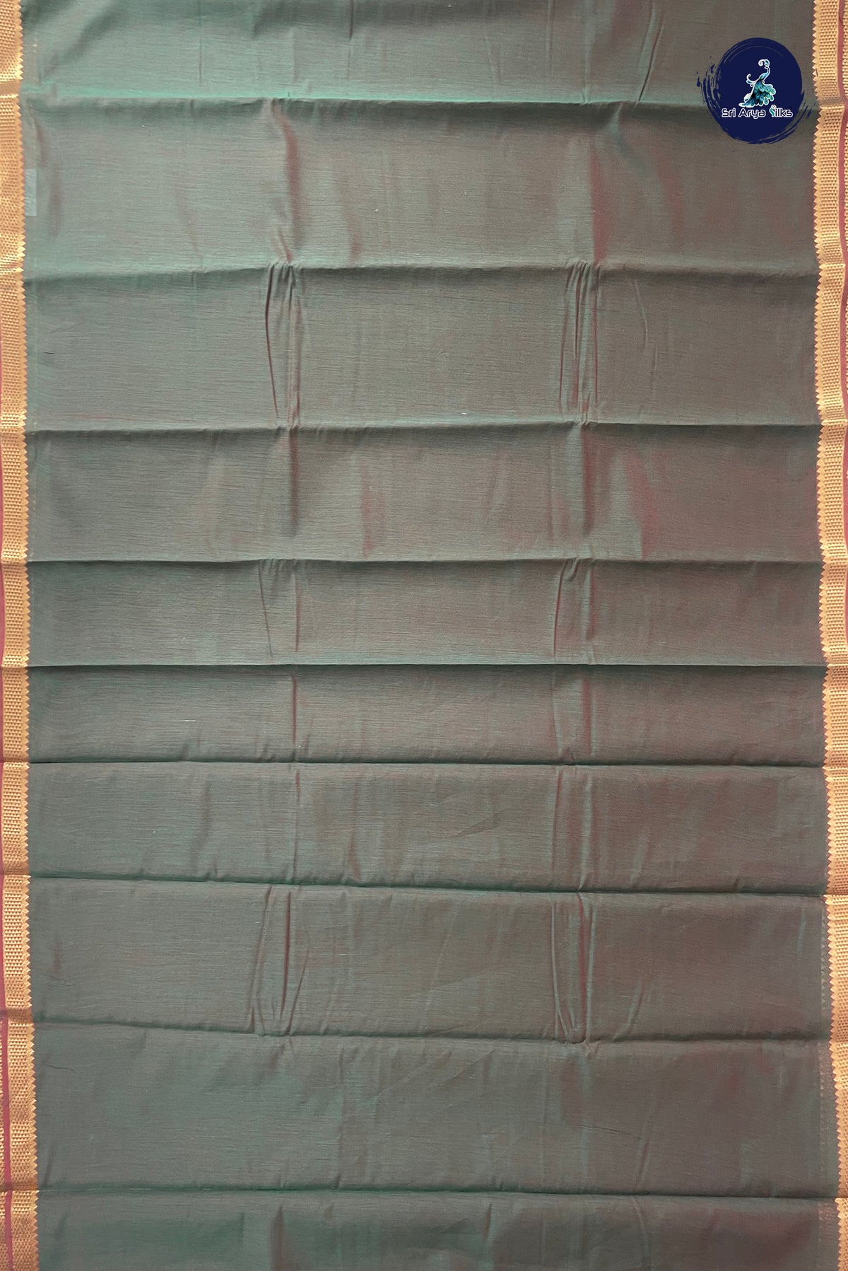 Manthulir Budget Semi Silk Cotton Saree With Plain Pattern