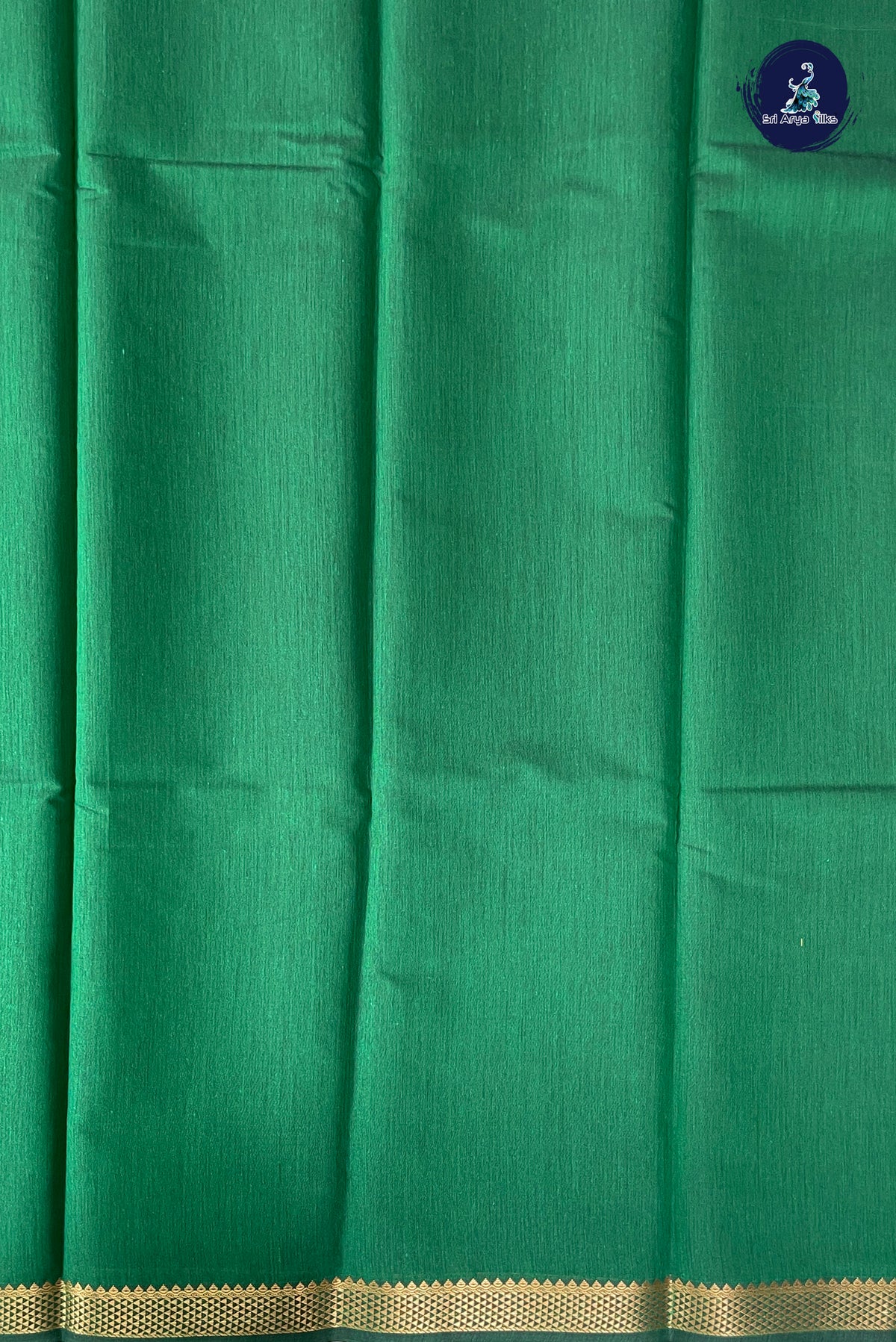 Green Budget Semi Silk Cotton Saree With Plain Pattern