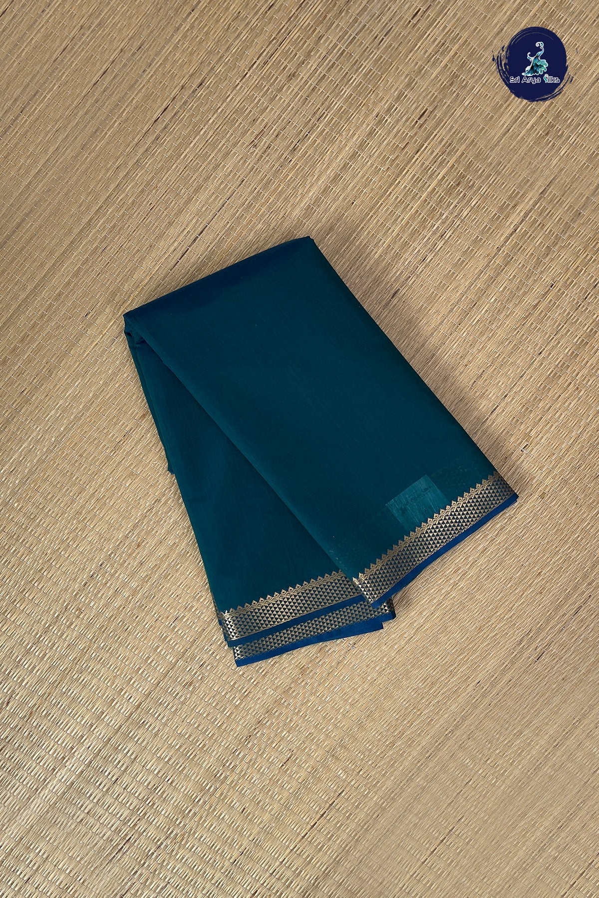 Green Budget Semi Silk Cotton Saree With Plain Pattern