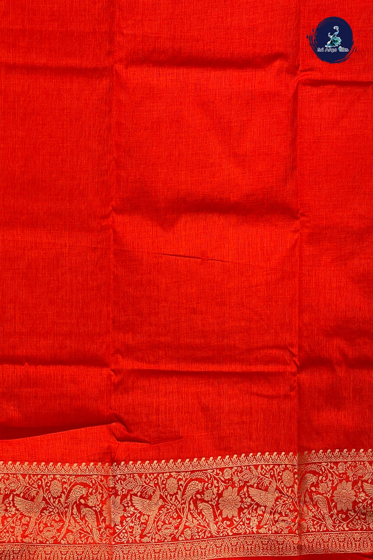 Magenta Semi Raw Silk Saree With Zari Buttas Pattern