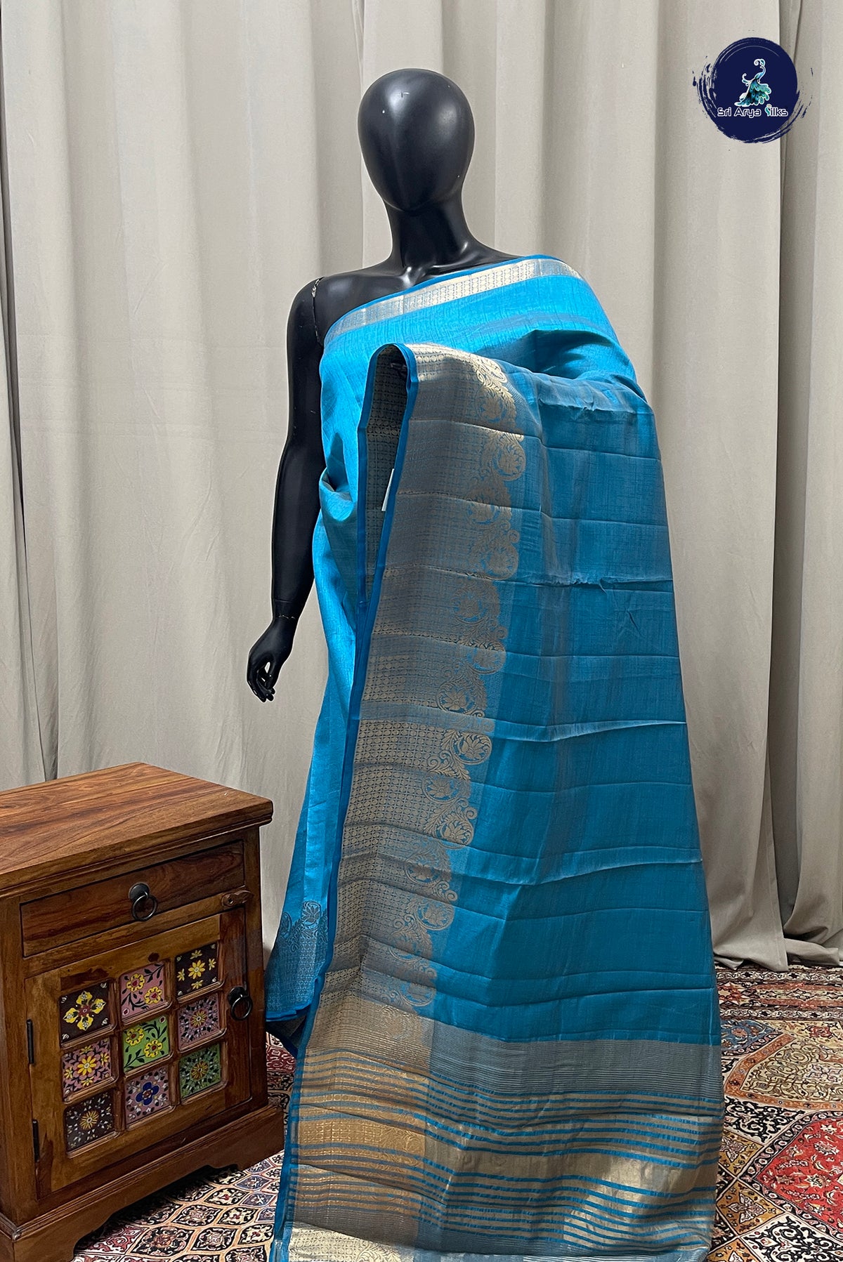 Blue Semi Tussar Saree With Plain Pattern