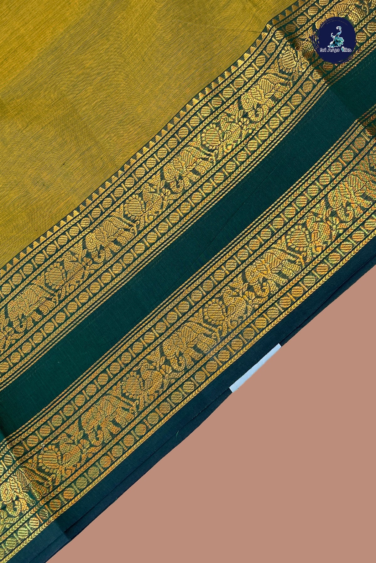 Yellowish Green Kanchi Cotton Saree With Plain Pattern