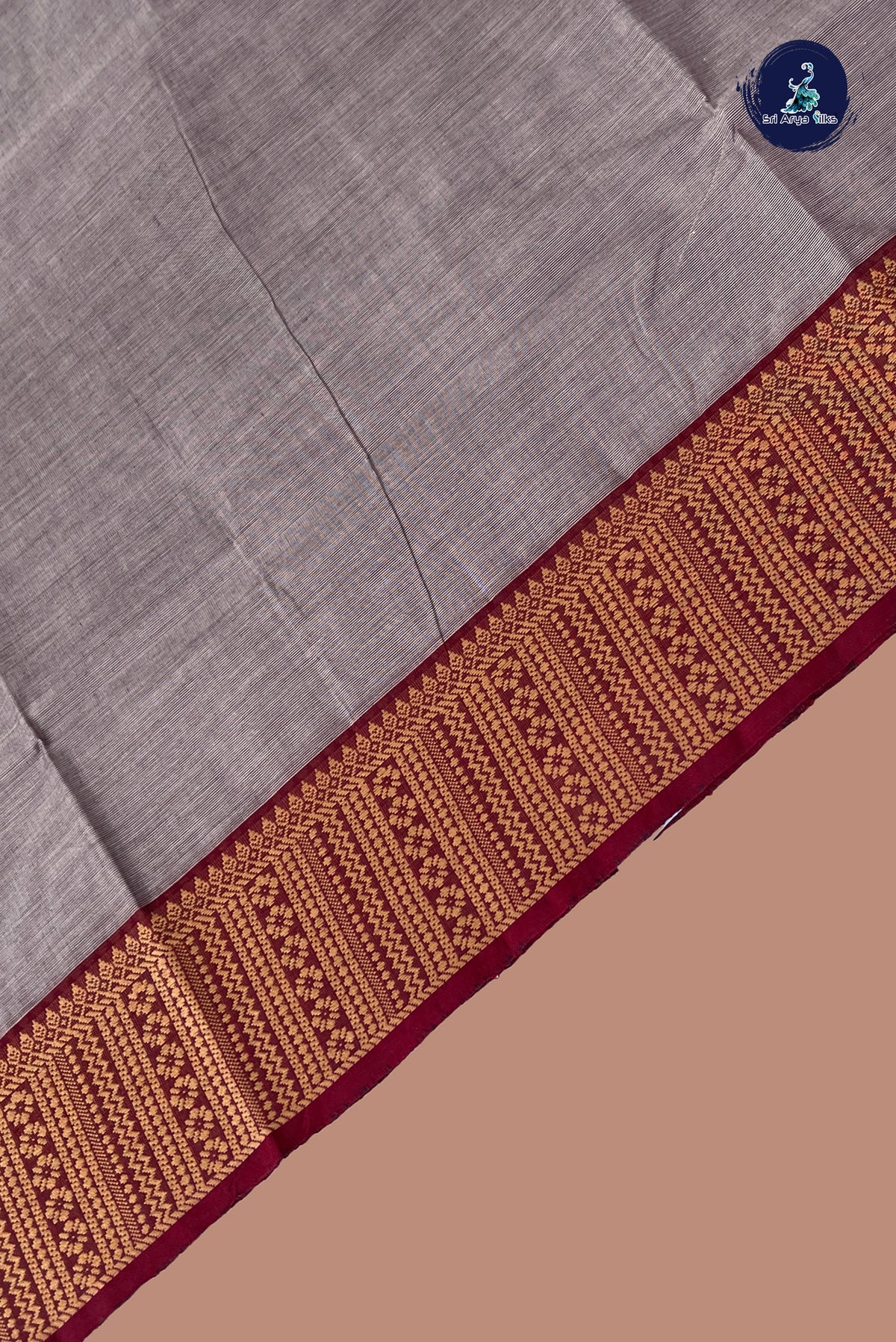 Grey Chettinad Cotton Saree With Plain Pattern