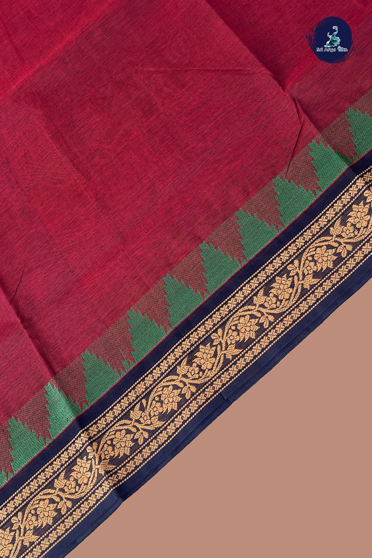Arakku Chettinad Cotton Saree With Plain Pattern