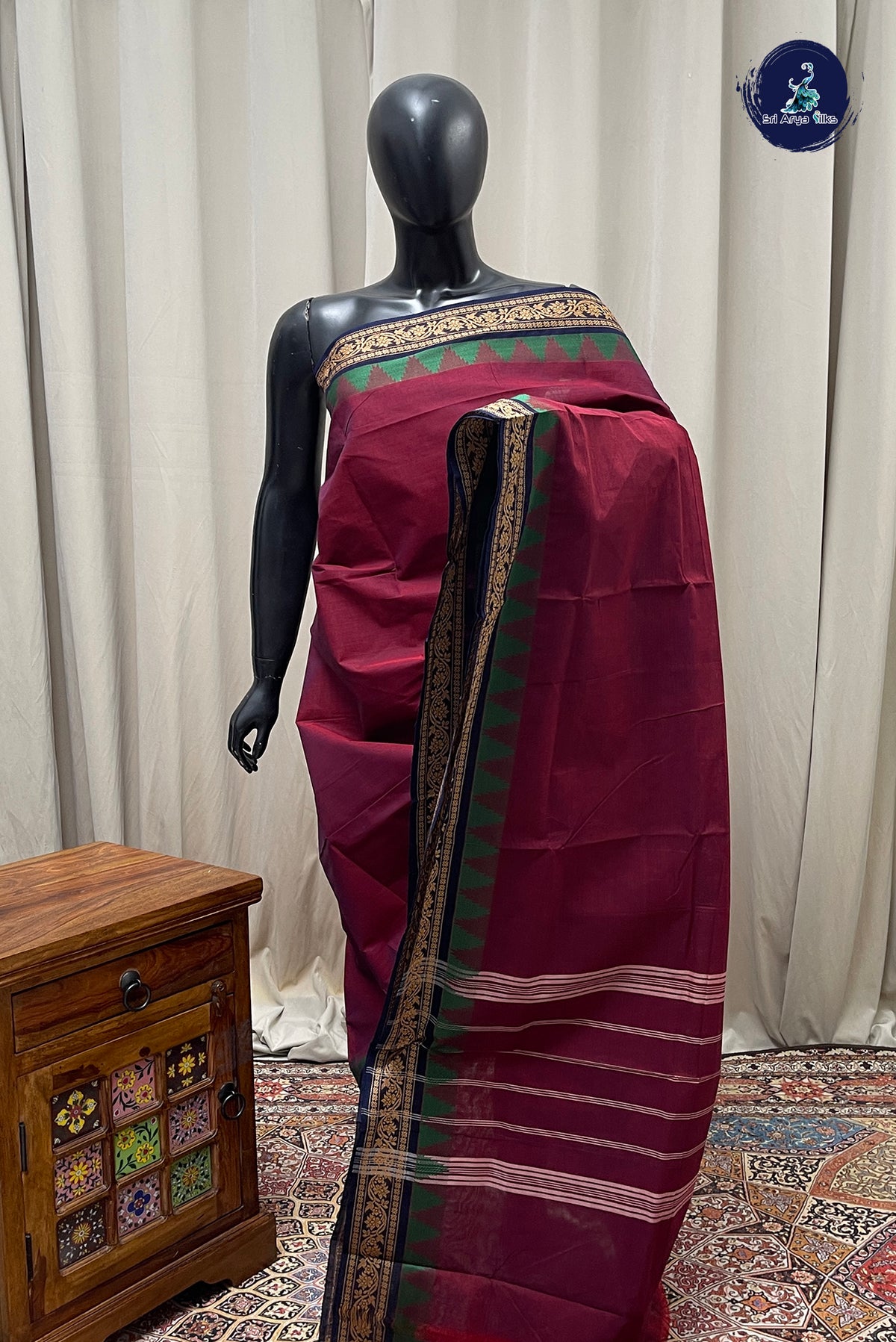 Arakku Chettinad Cotton Saree With Plain Pattern