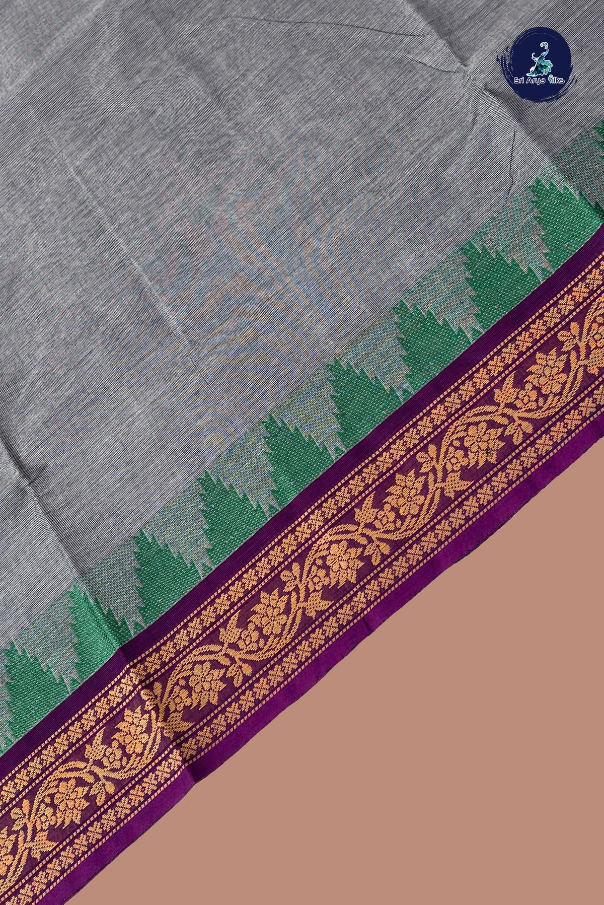 Grey Chettinad Cotton Saree With Plain Pattern