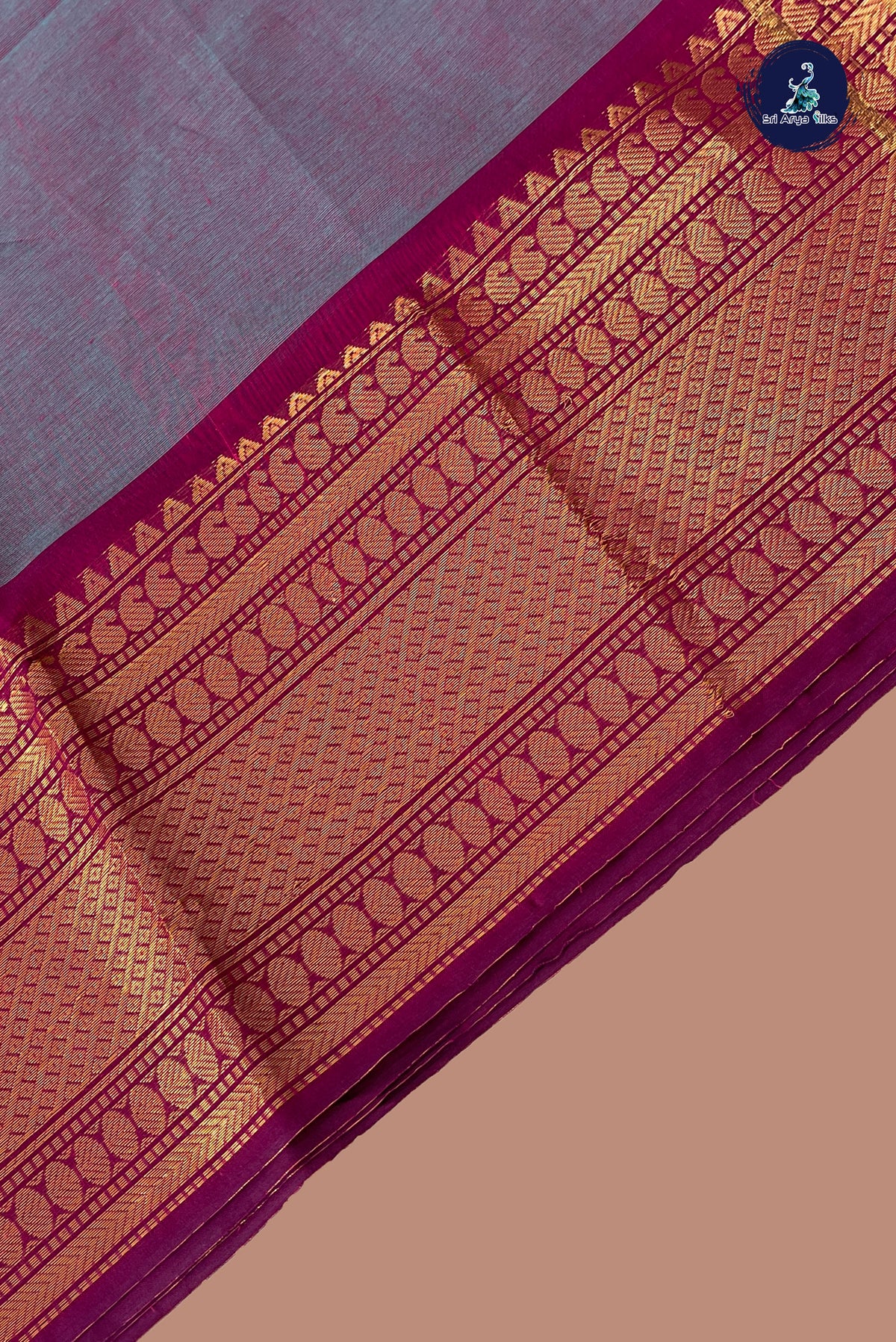Dual Tone Grey Kanchi Cotton Saree With Plain Pattern