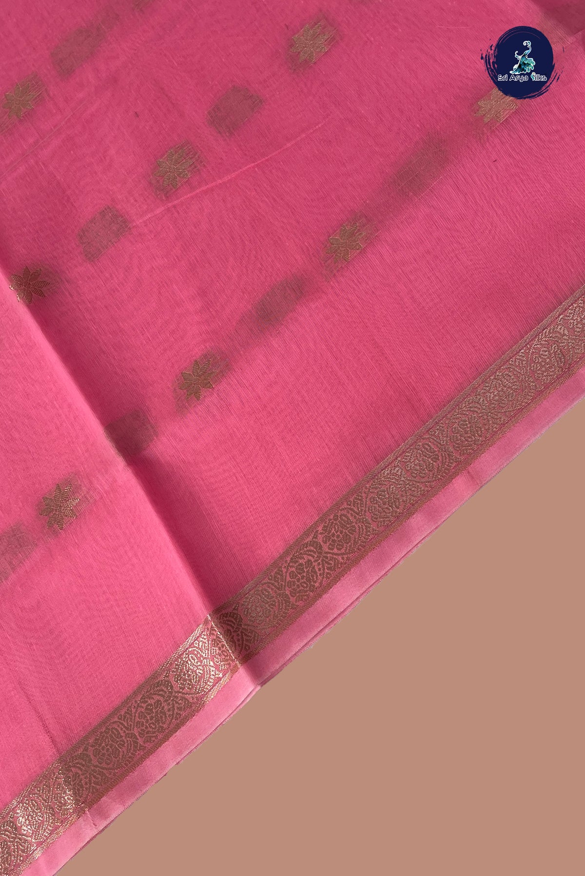 Pink Maheswari Silk Cotton Sarees With Zari Buttas Pattern