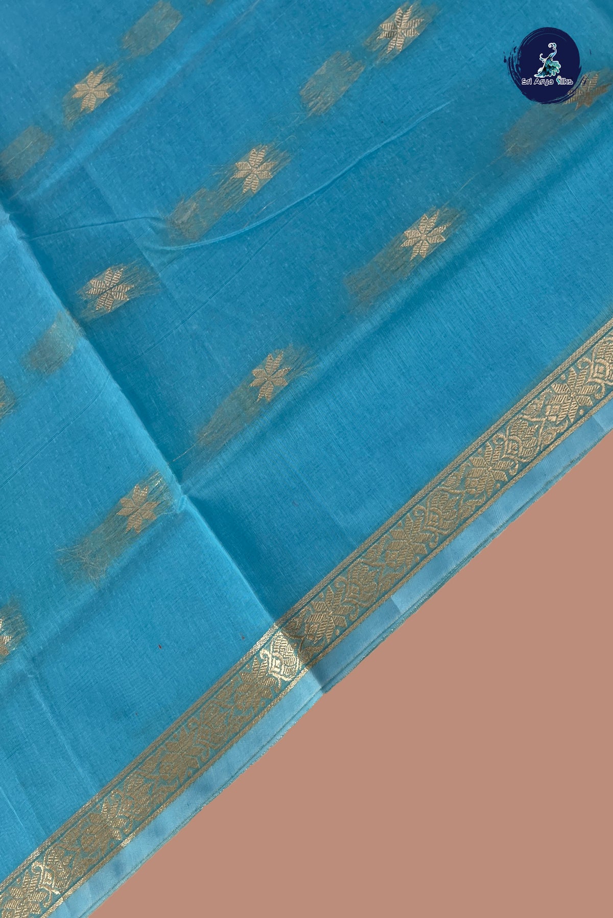 Light Blue Maheswari Silk Cotton Sarees With Zari Buttas Pattern