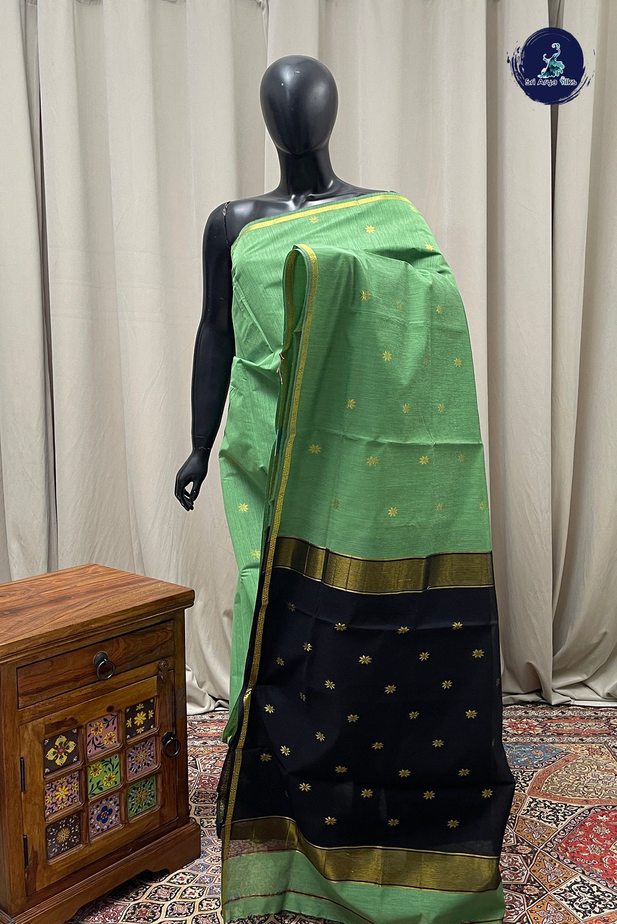 Pista Green Maheswari Silk Cotton Saree With Zari Buttas Pattern