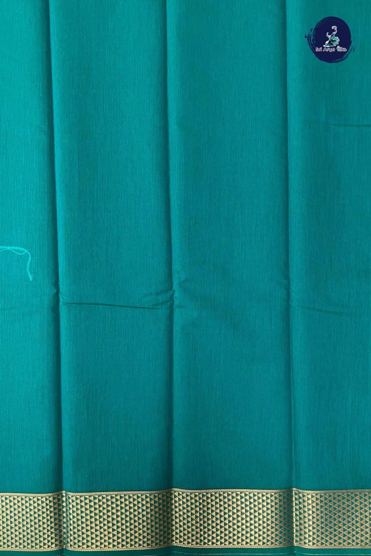 Green Budget Semi Silk Cotton Saree With Zari Buttas Pattern