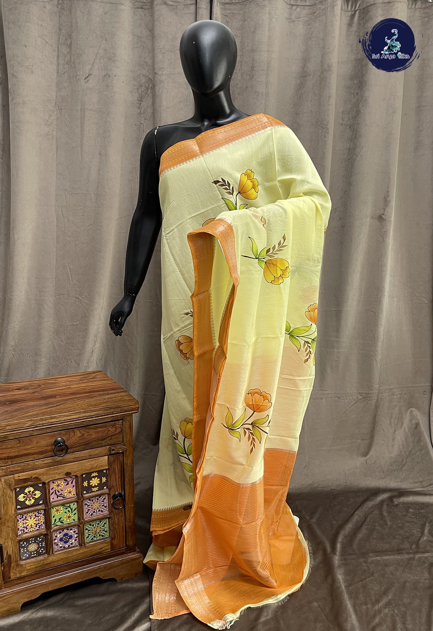 Creamish Yellow Chanderi Silk Cotton Saree With Floral Pattern