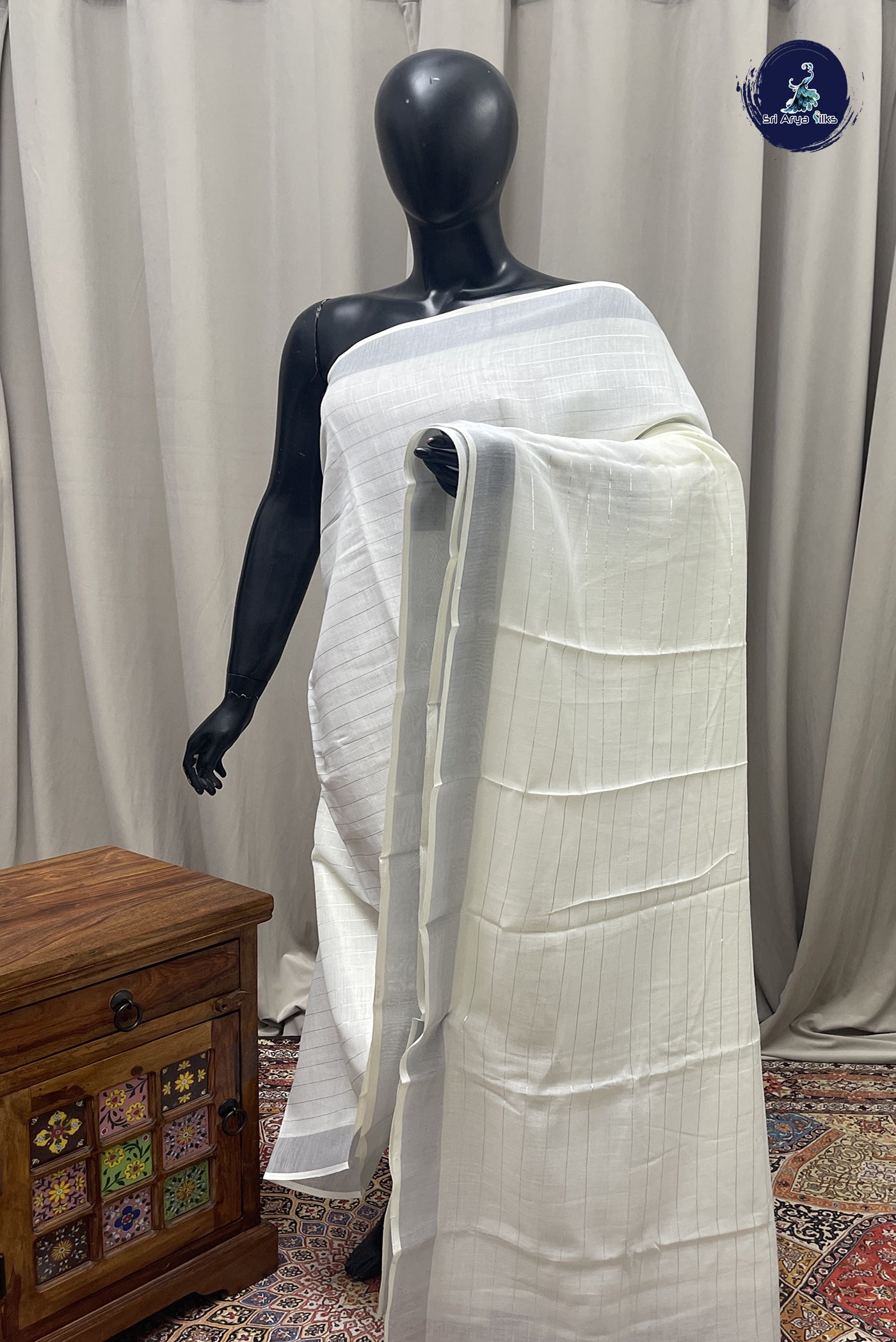 Off White Linen Saree With Stripes Pattern