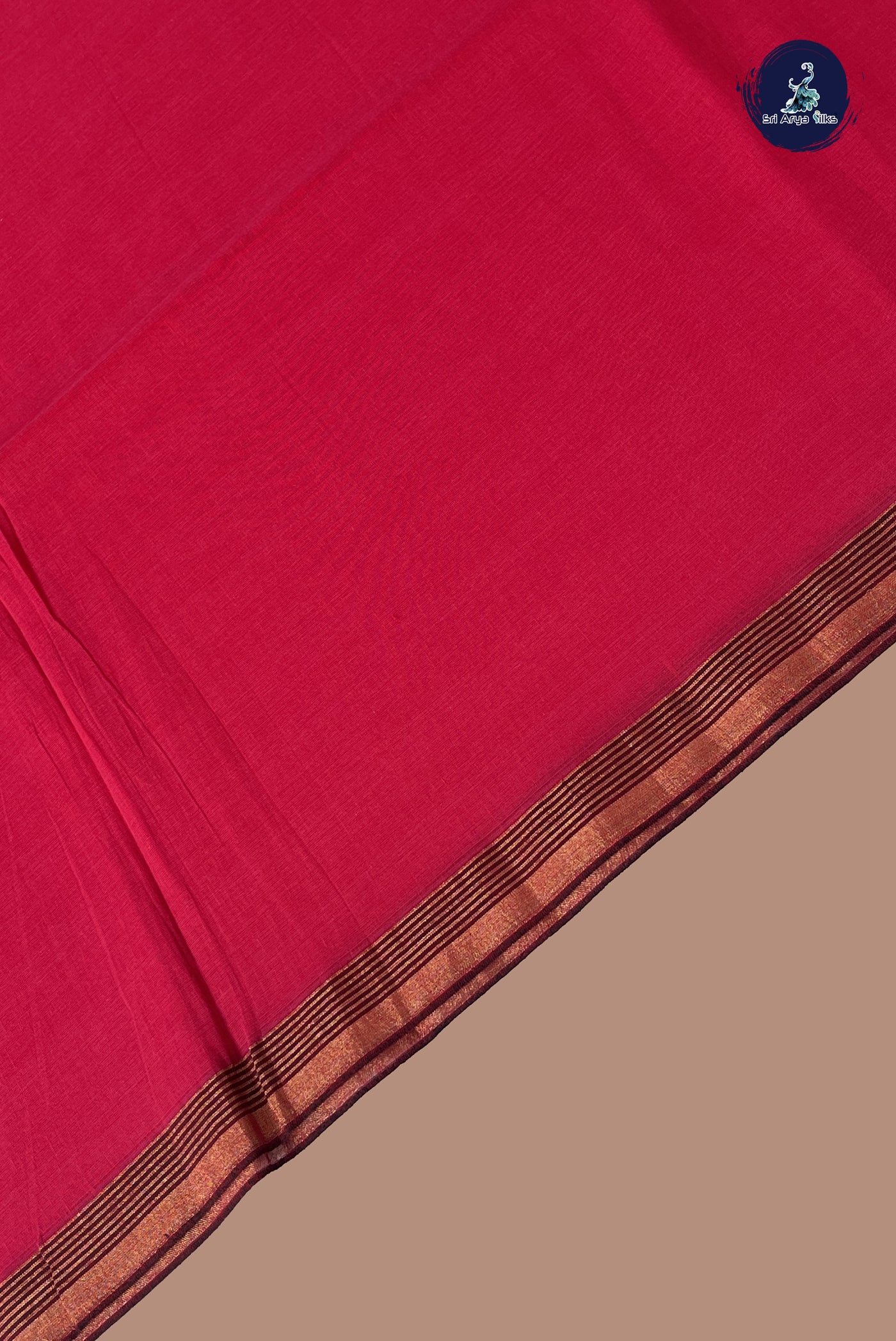 Dark Pink Linen Saree With Plain Pattern