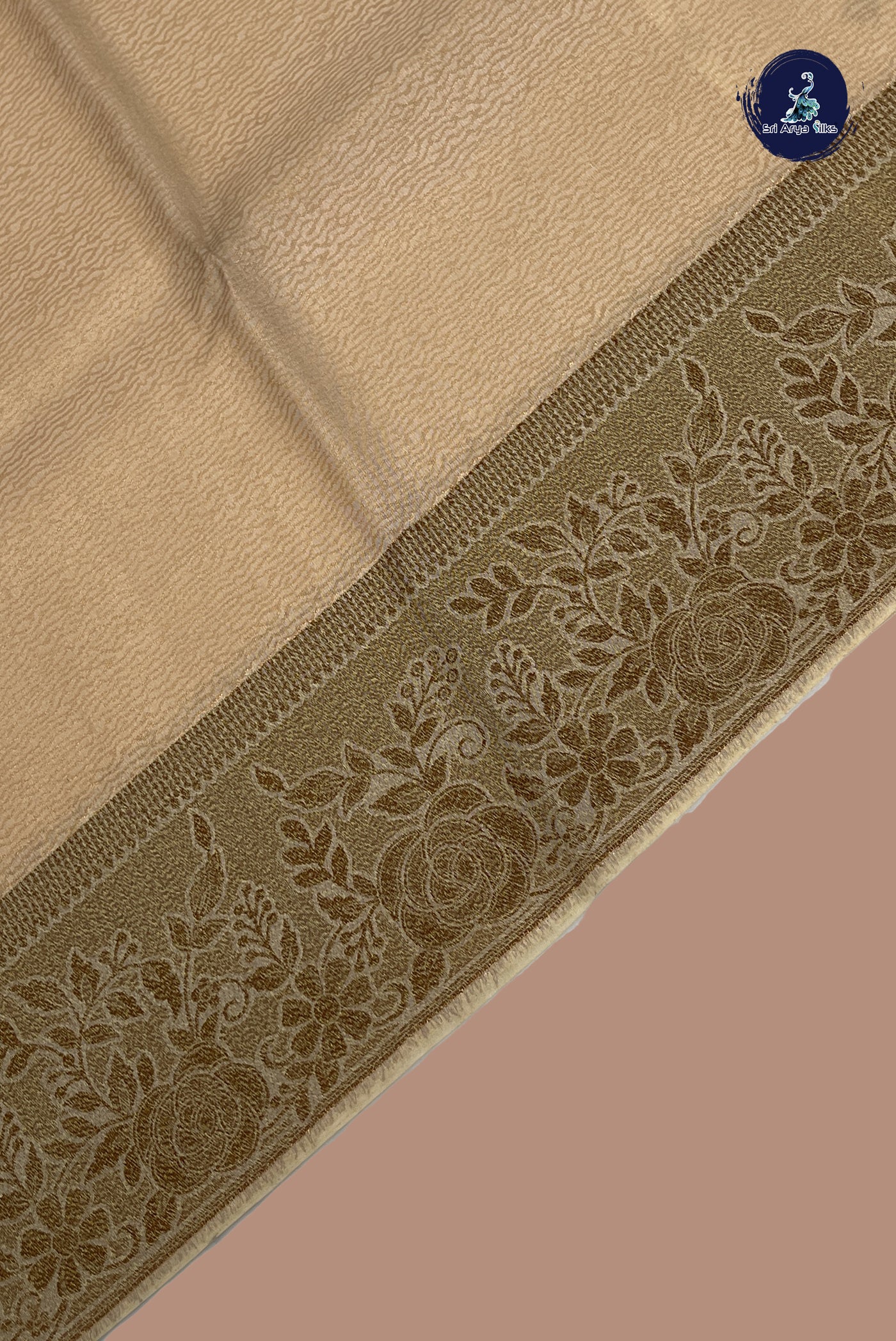 Cream Semi Soft Silk Saree With Jacquard Pattern