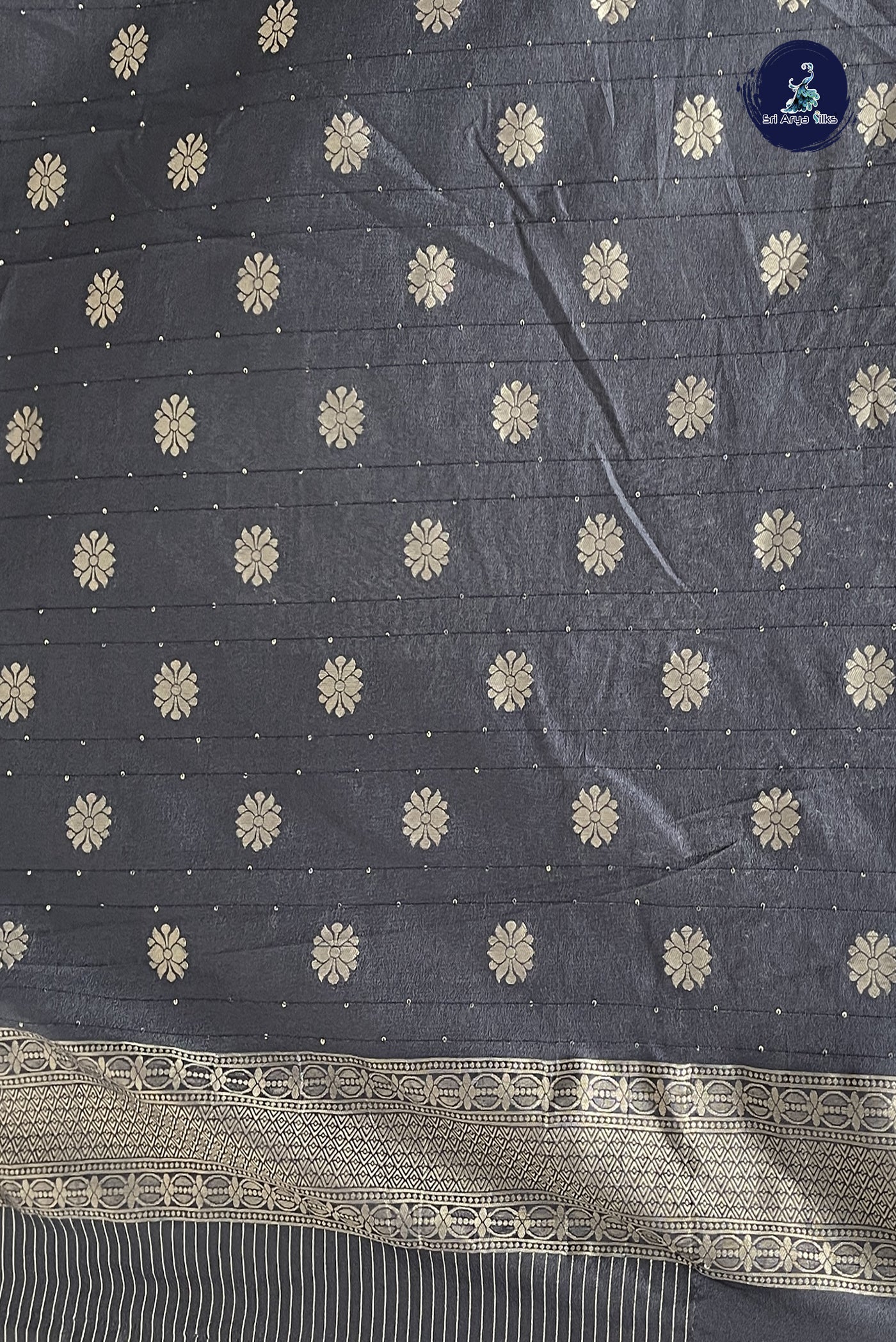 Black Semi Banarasi Saree With Zari Checked pattern