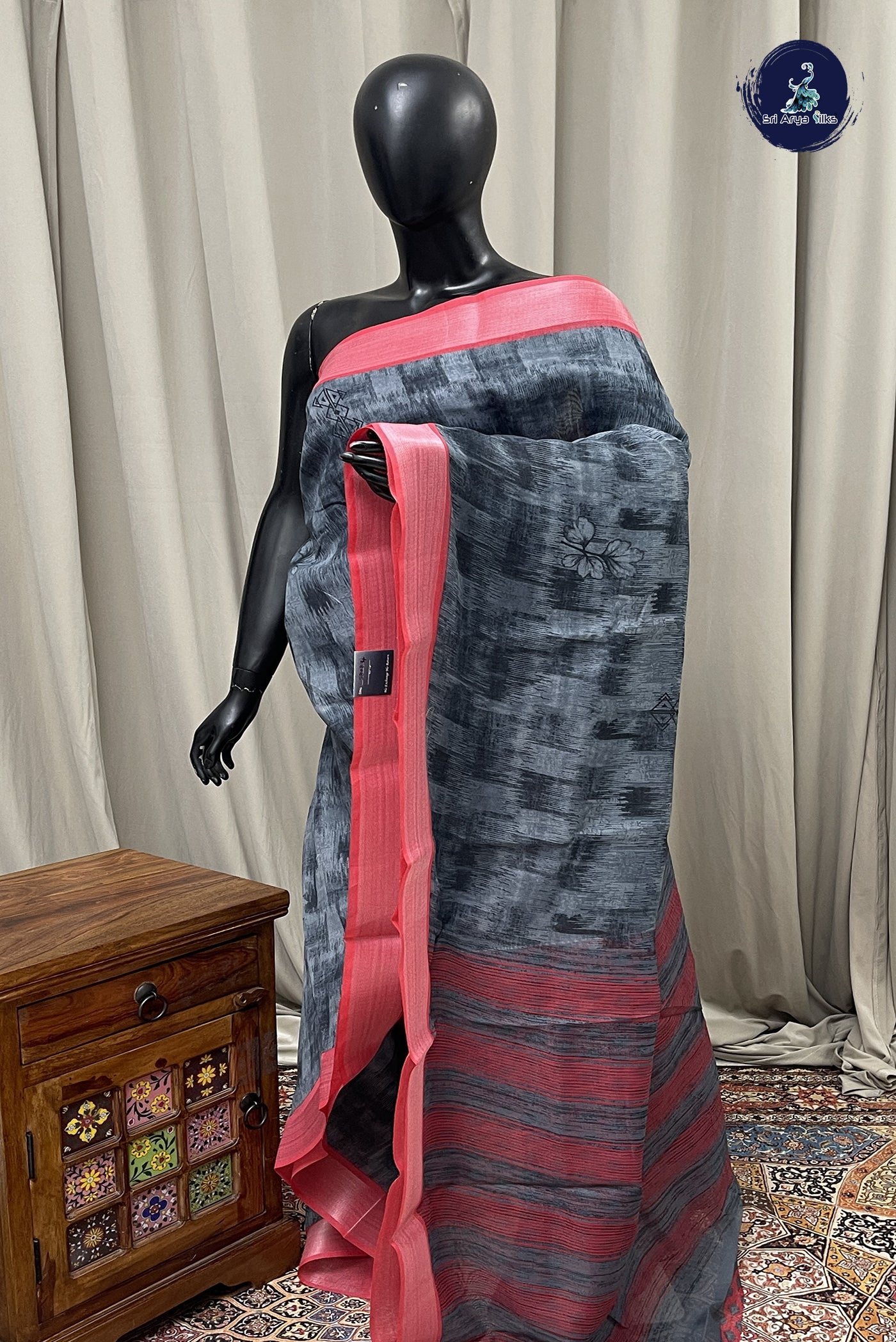 Grey Chanderi Saree With Printed Pattern