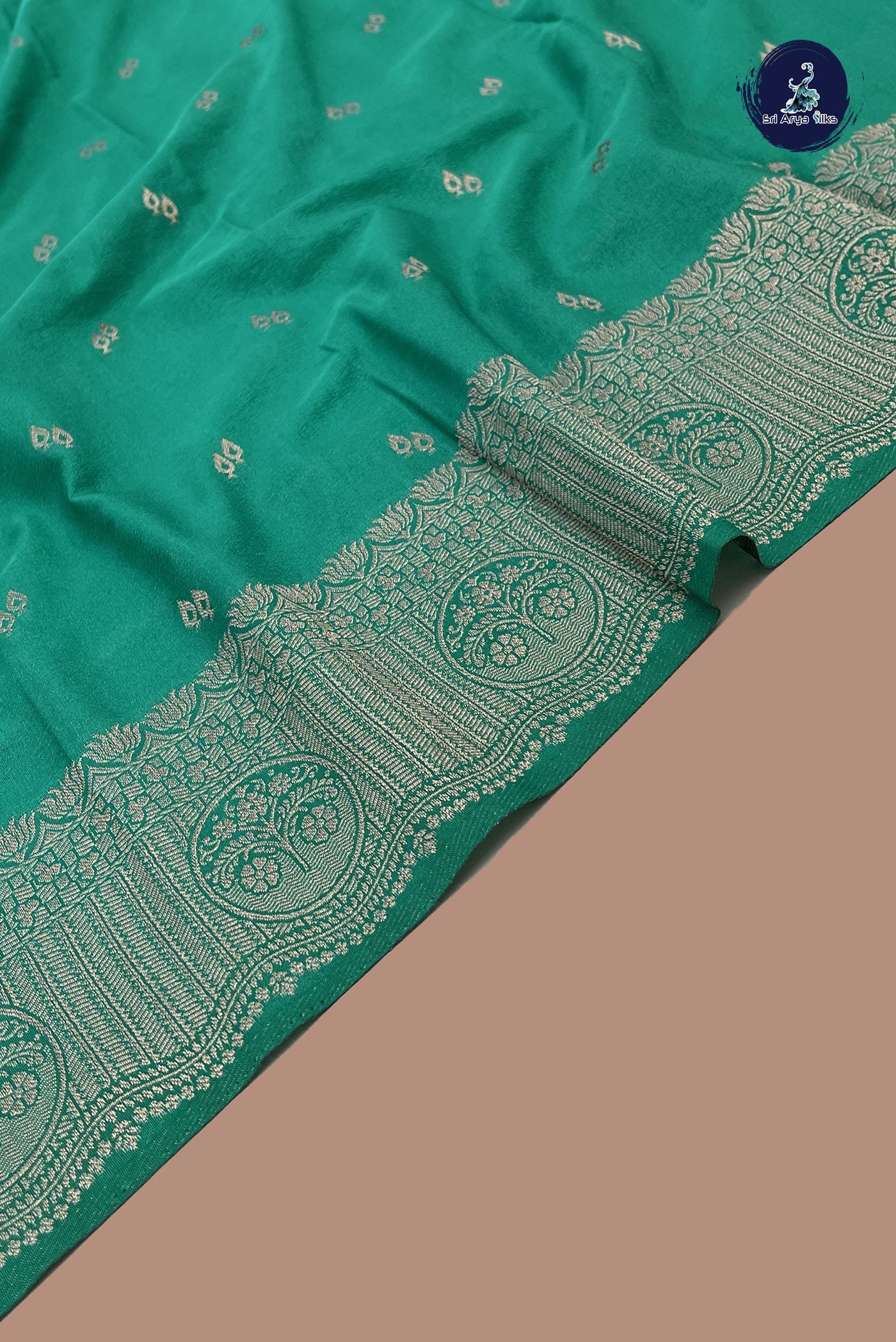 Green Georgette Banarasi Saree With Zari Buttas Pattern