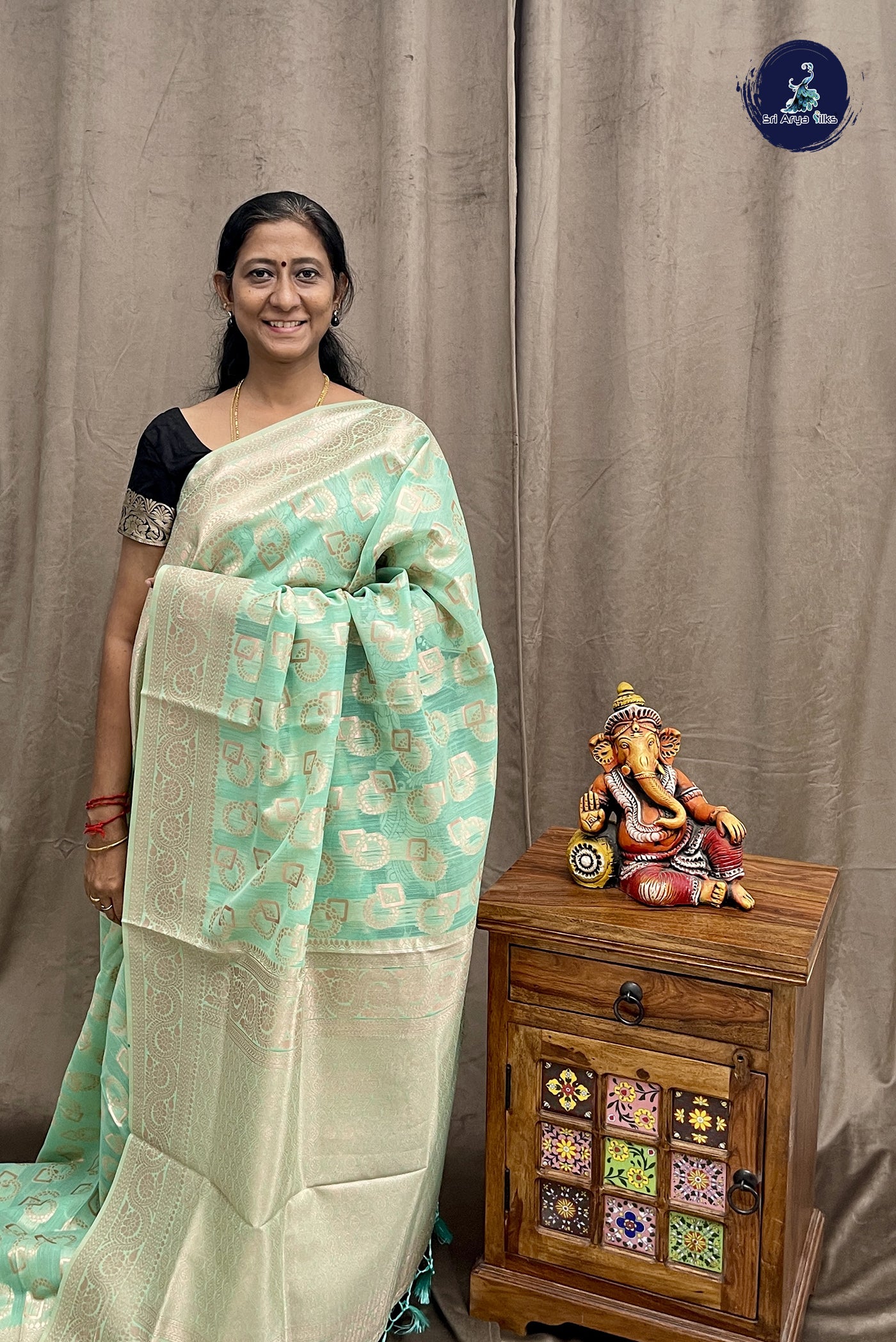Sea Green Art Silk Saree With Jamdani Work Pattern