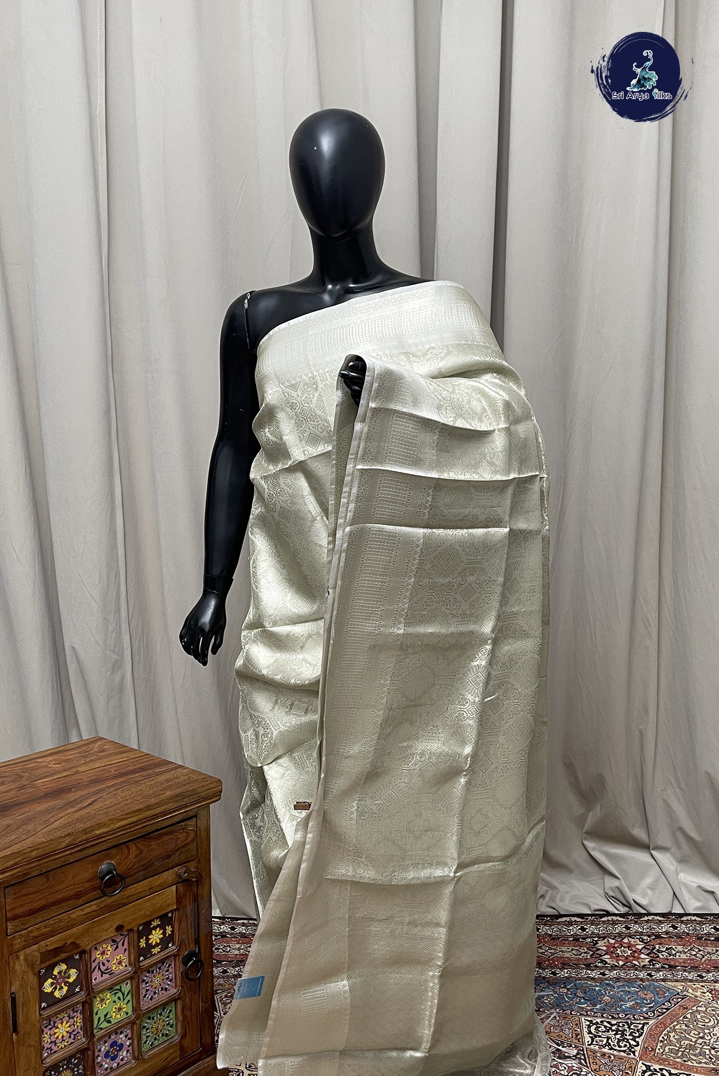 Fawn Tissue Banarasi Saree With Tissue Brocade Pattern