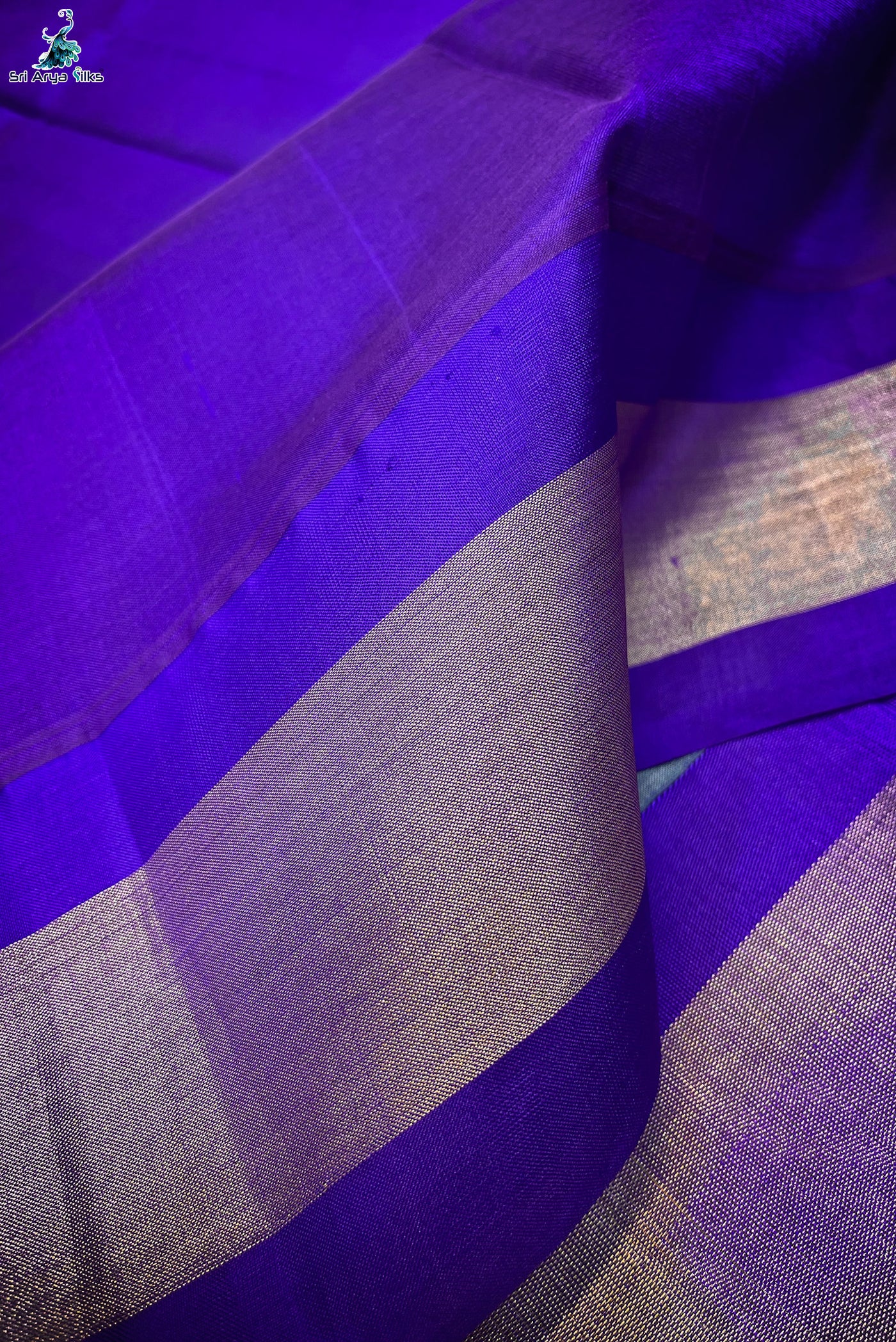 Greenish Grey & Violet Embosed Kanchipuram Silk Cotton Saree.