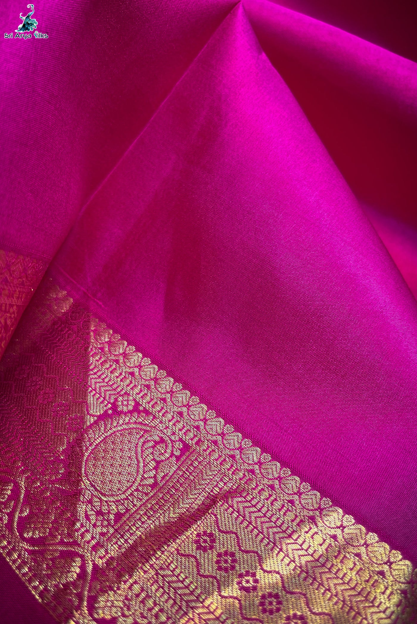 Light Military Green Traditional Silk Saree With Magenta Pink Blouse & Body Butta Pattern