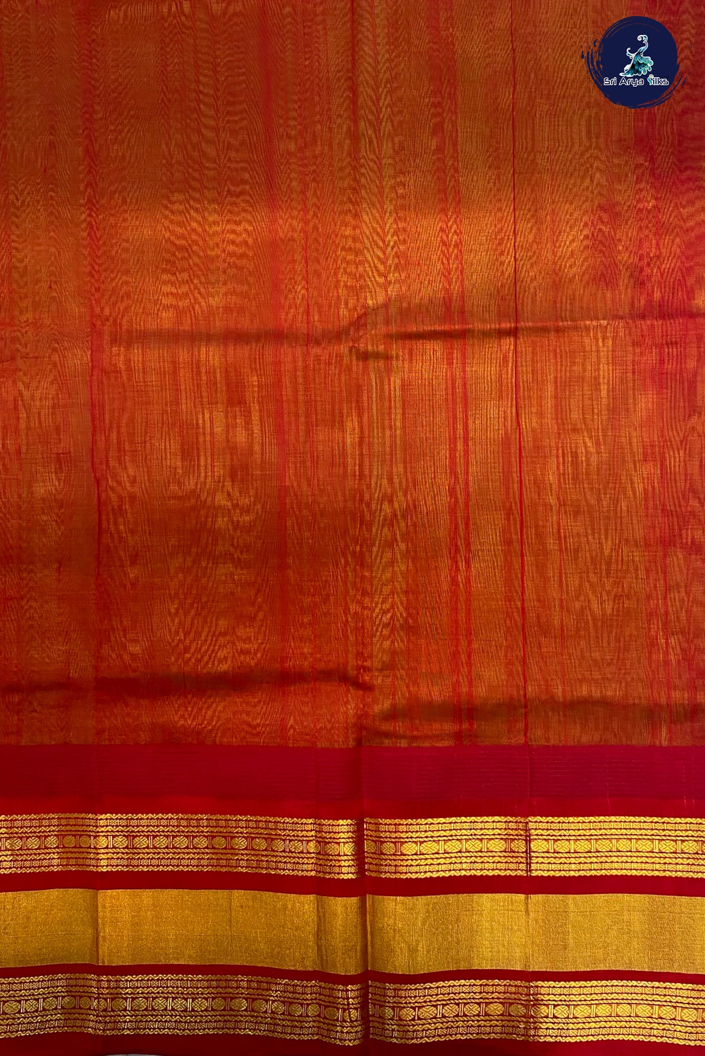 Lime Green Kuppadam Silk Cotton Saree With Plain Pattern