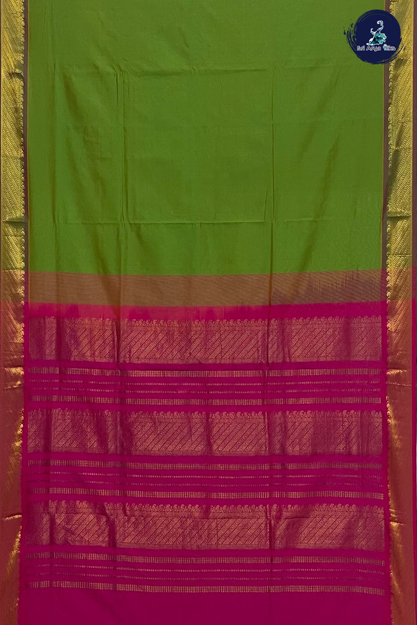Light Green Madisar Semi Silk Cotton Saree With Plain Pattern