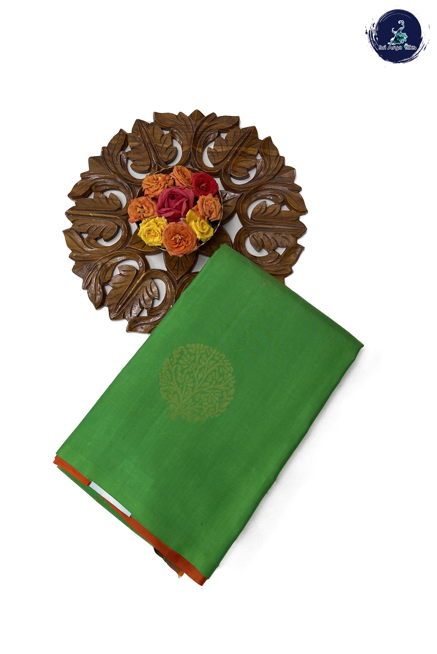 Green Light Weight Silk Saree With Zari Buttas Pattern
