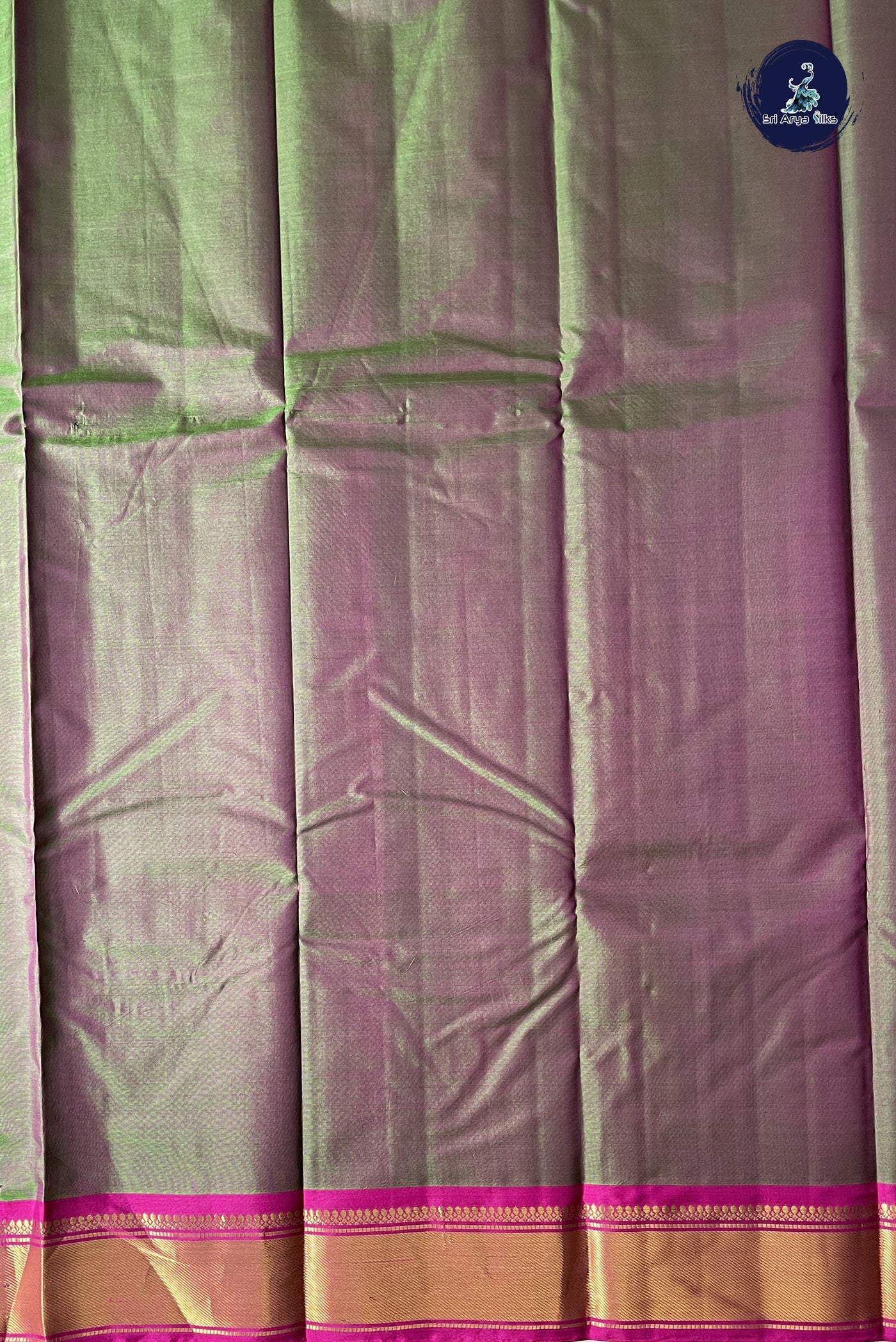 Light Green Light Weight Silk Saree With Doria Lines Pattern