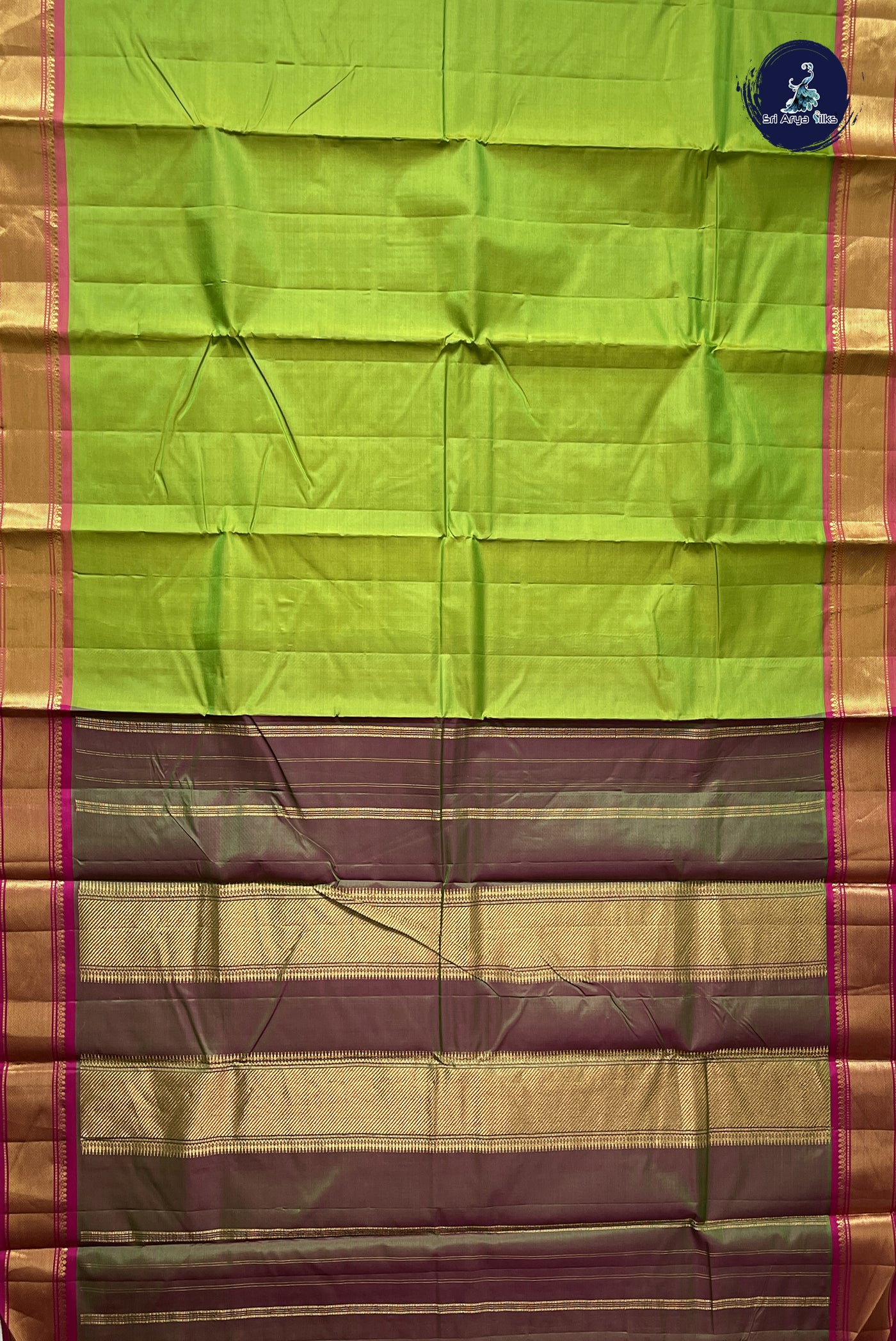 Lime Green Light Weight Silk Saree With Doria Lines Pattern