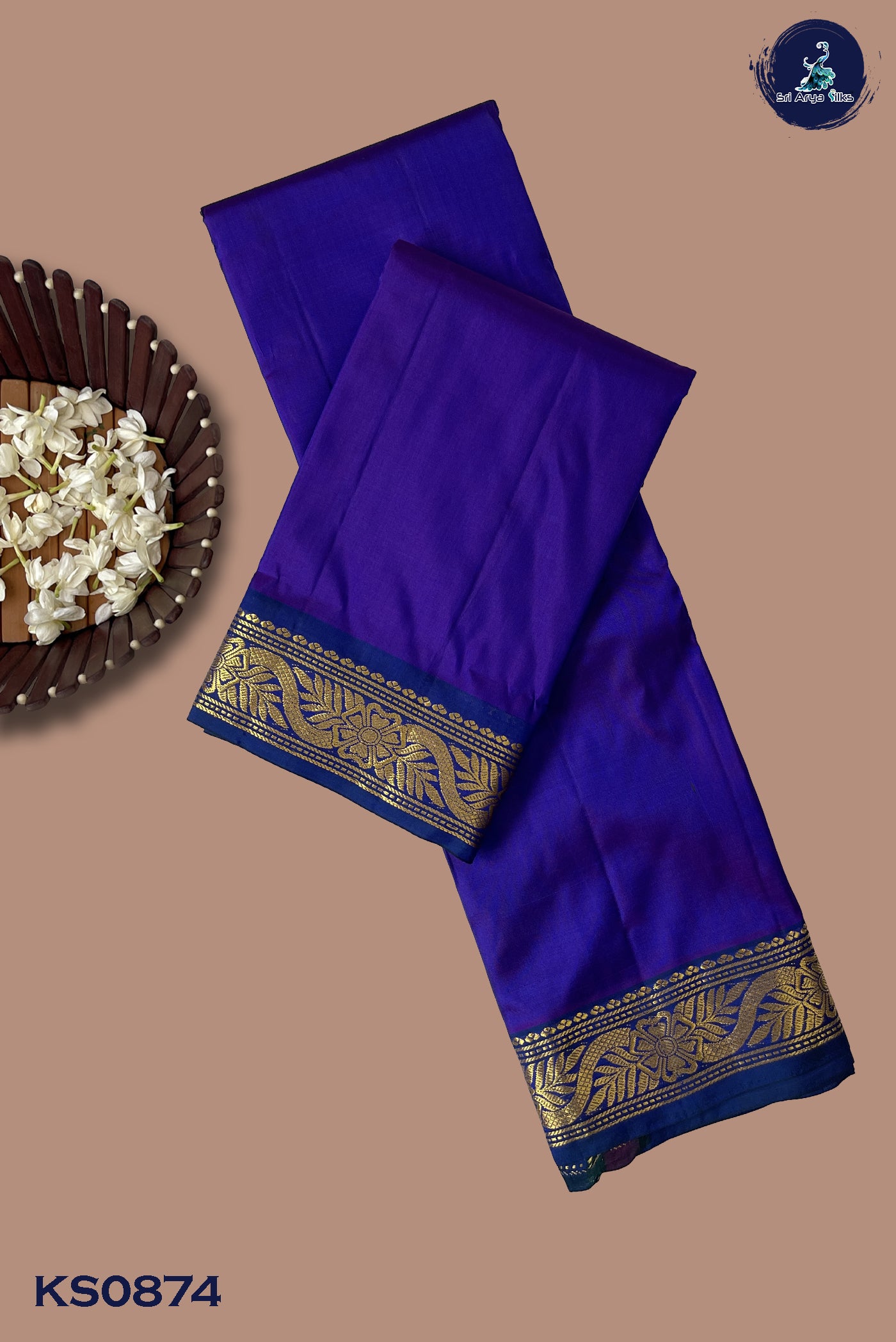 Violet Light Weight Silk Saree With Plain Pattern