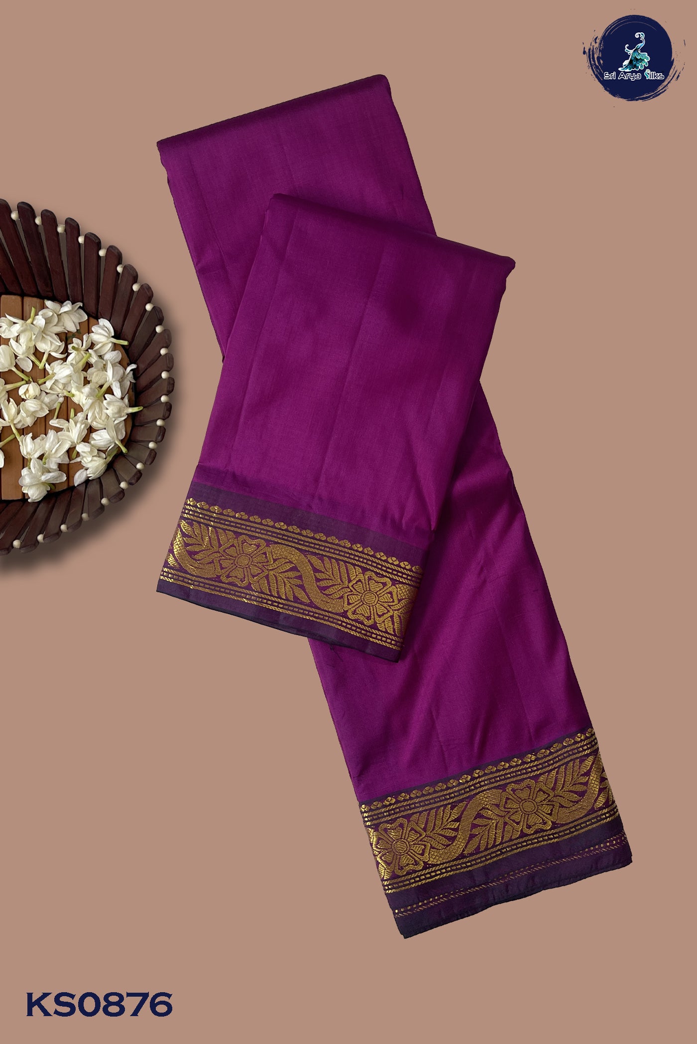 Magenta Purple Light Weight Silk Saree With Plain Pattern