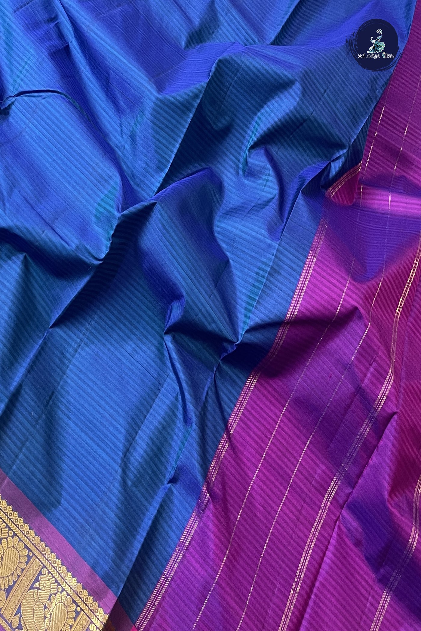 Dual Tone Blue Light Weight Silk Saree With Plain Pattern