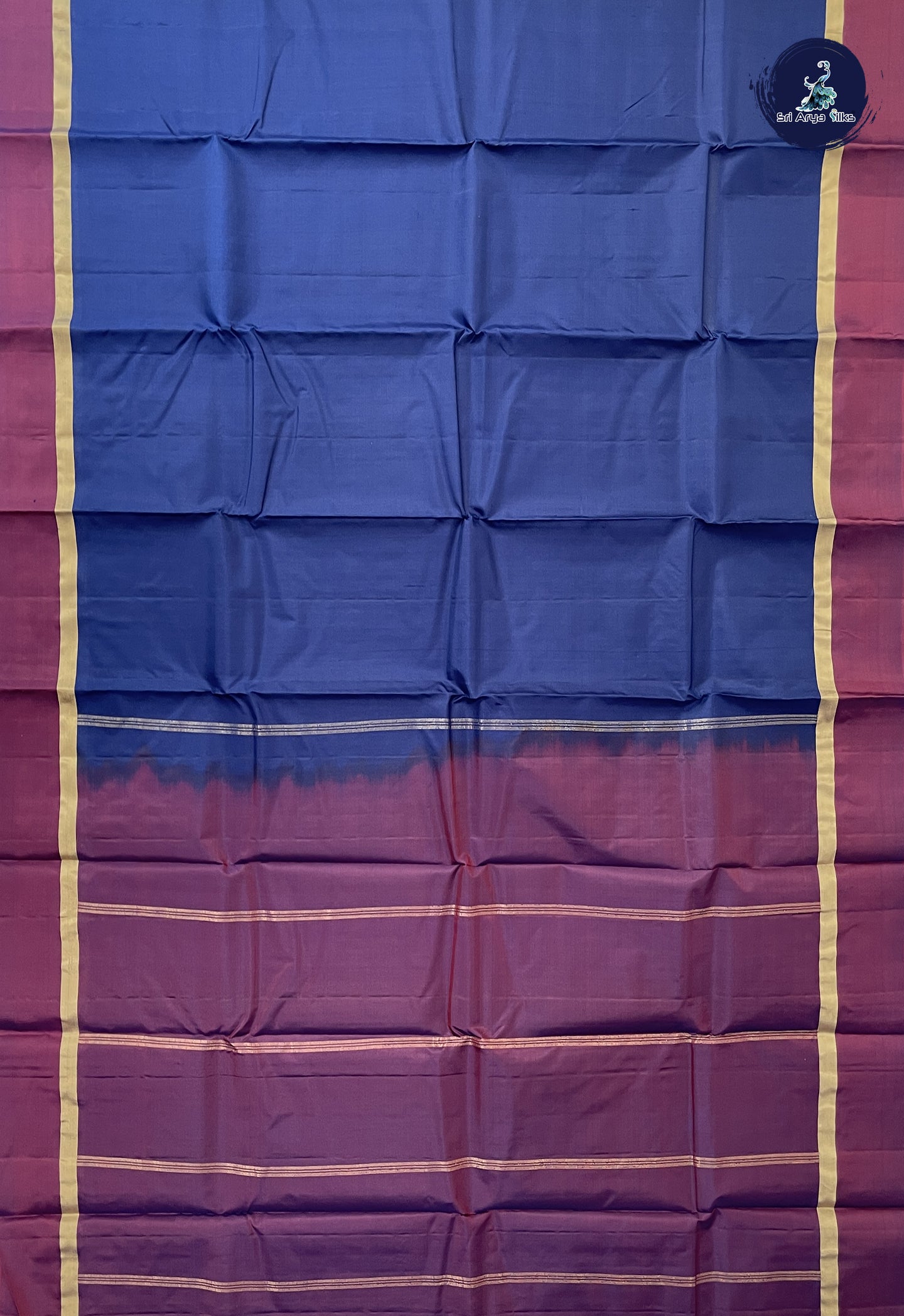 Navy Blue Light Weight Silk Saree With Plain Pattern