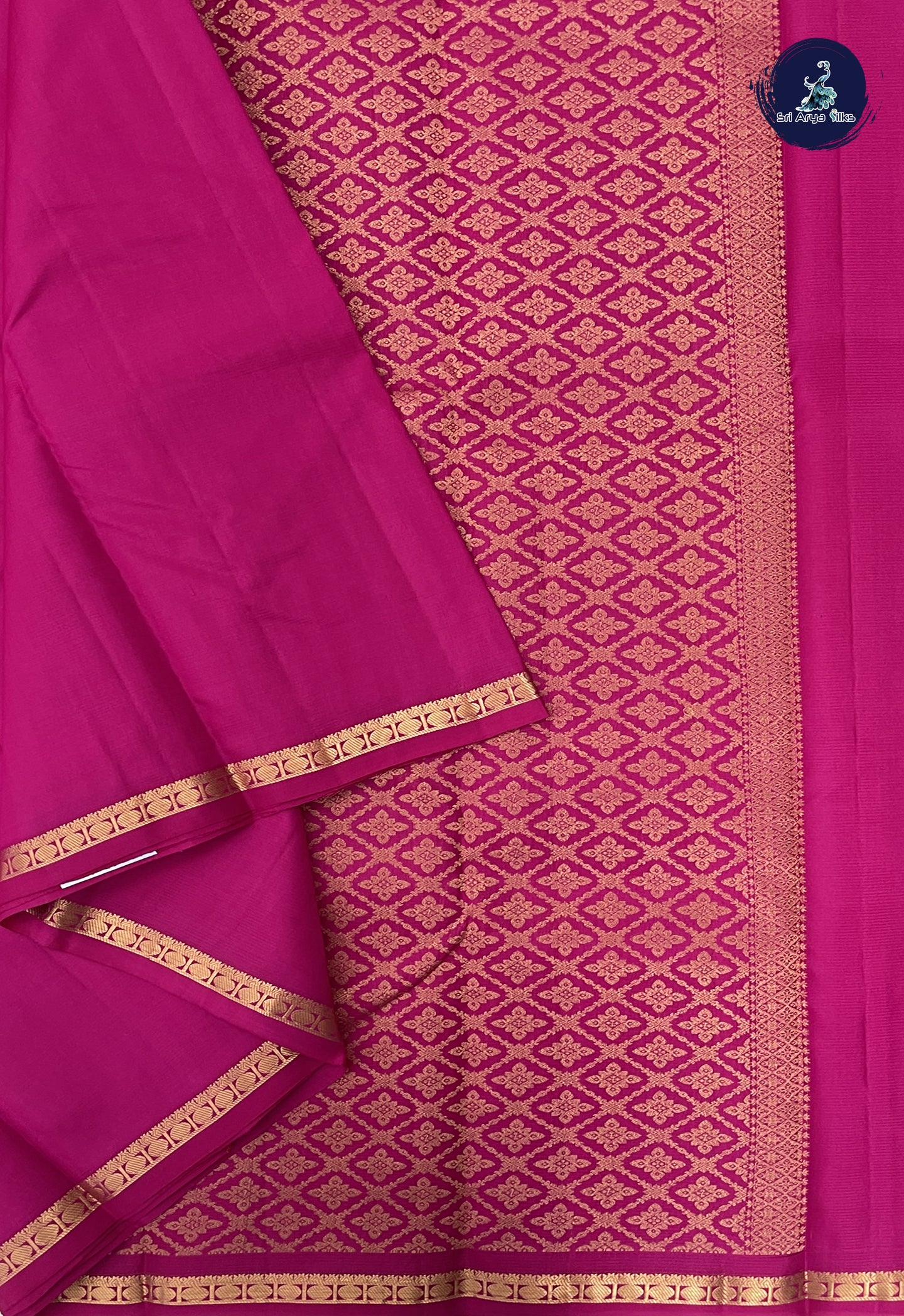 Dark Pink Light Weight Silk Saree With Plain Pattern