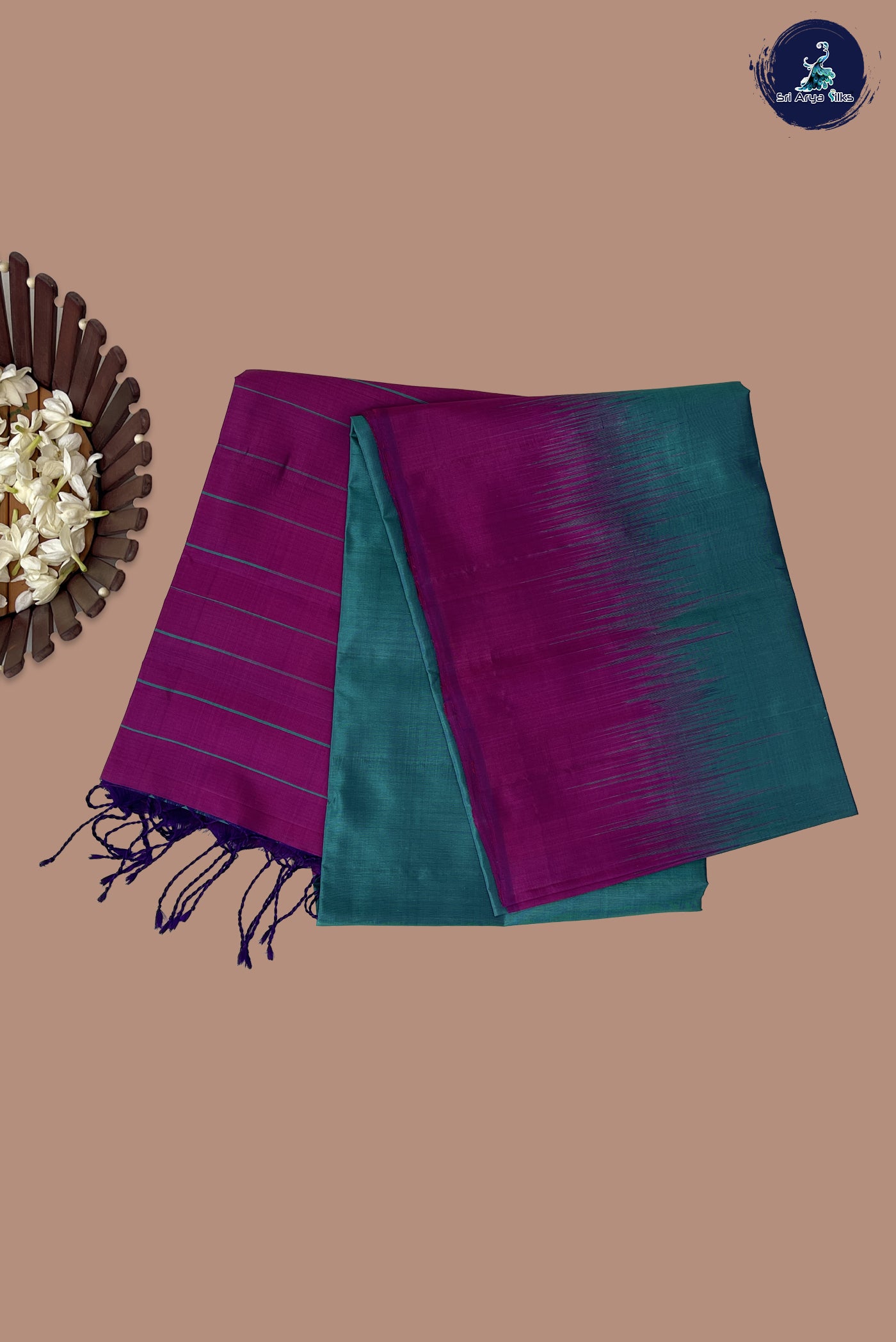 Teal Blue Soft Silk Saree With Plain Pattern