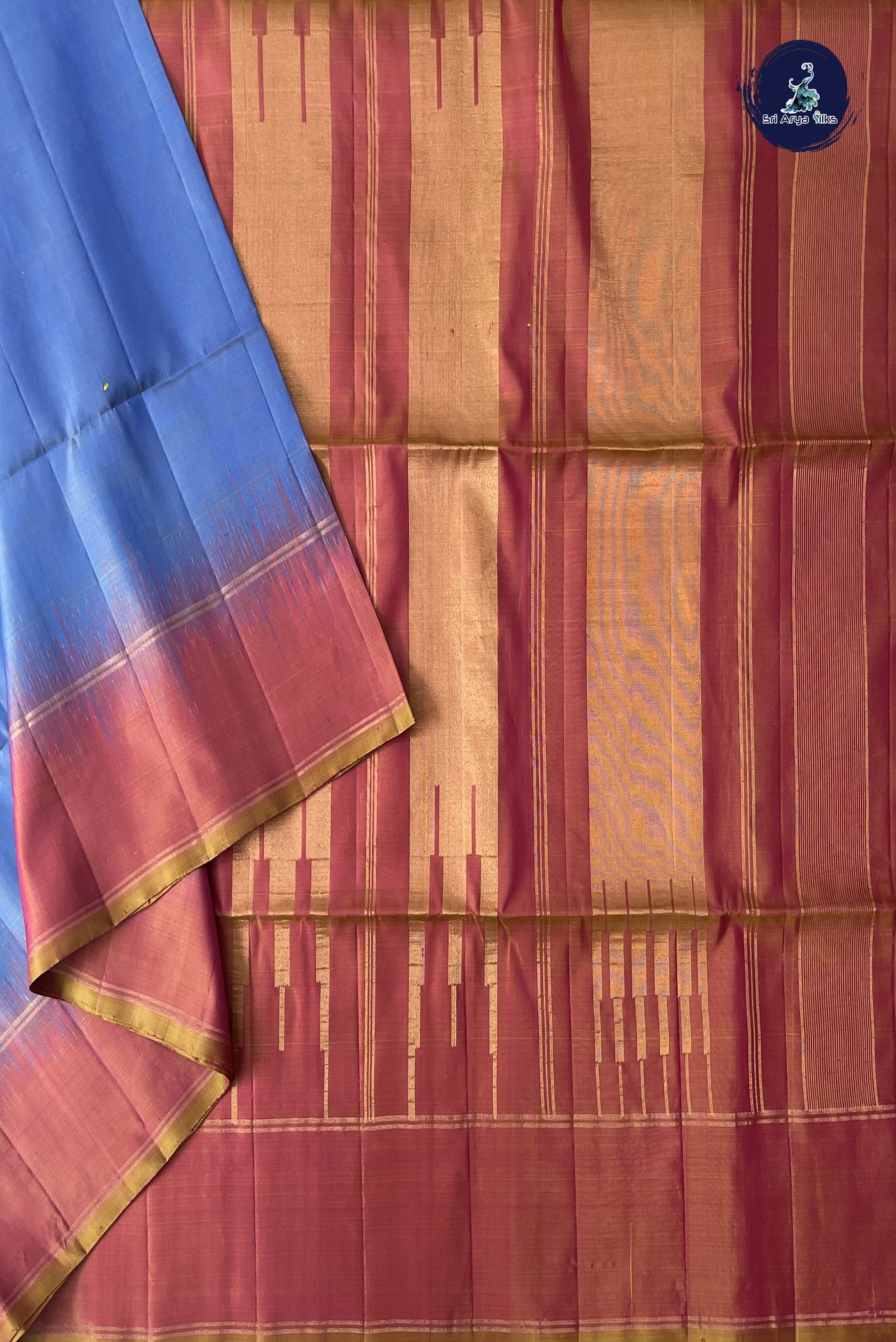 Blue Soft Silk Saree With Plain Pattern