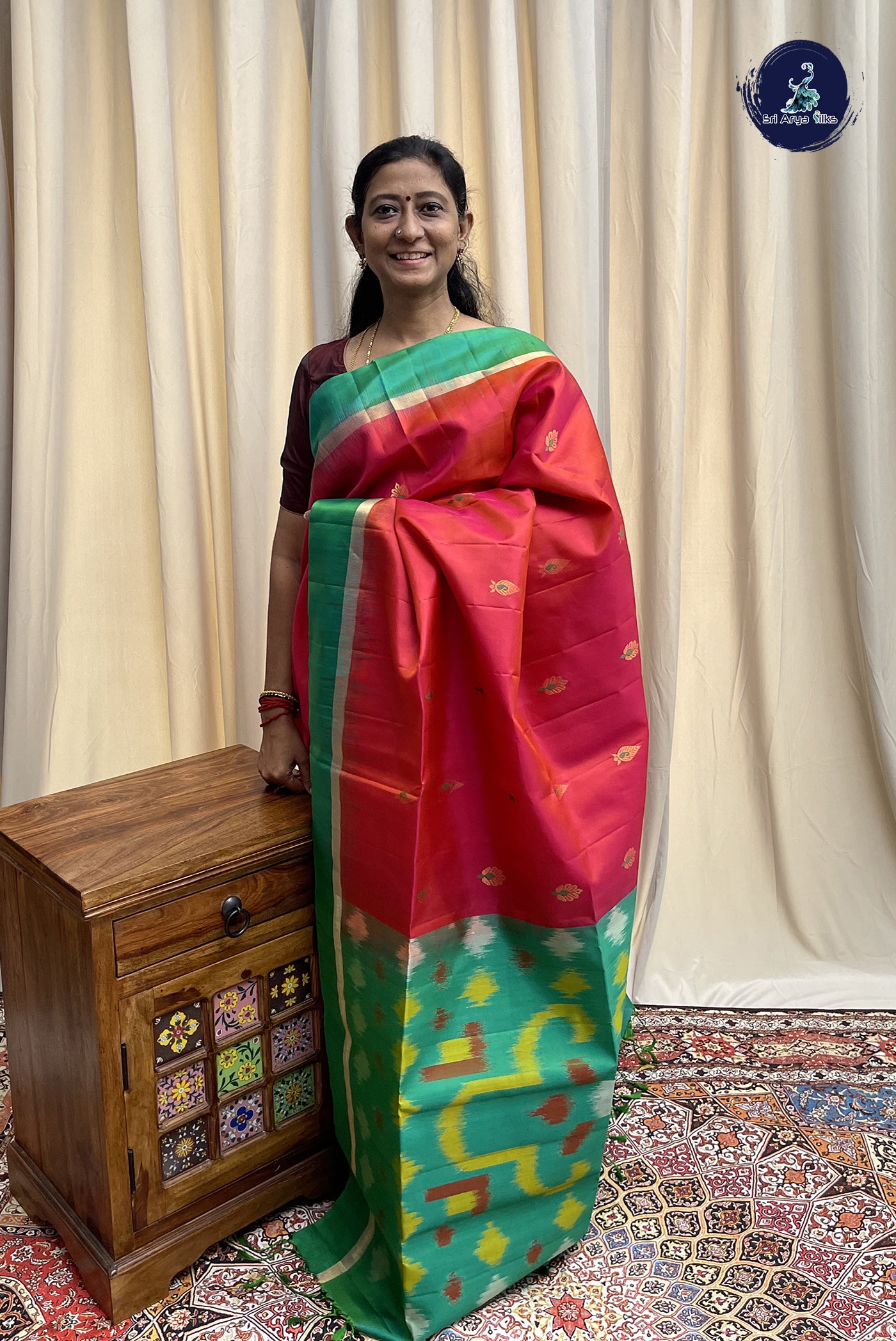 Dual Tone Pink Soft Silk Saree With Zari Buttas Pattern